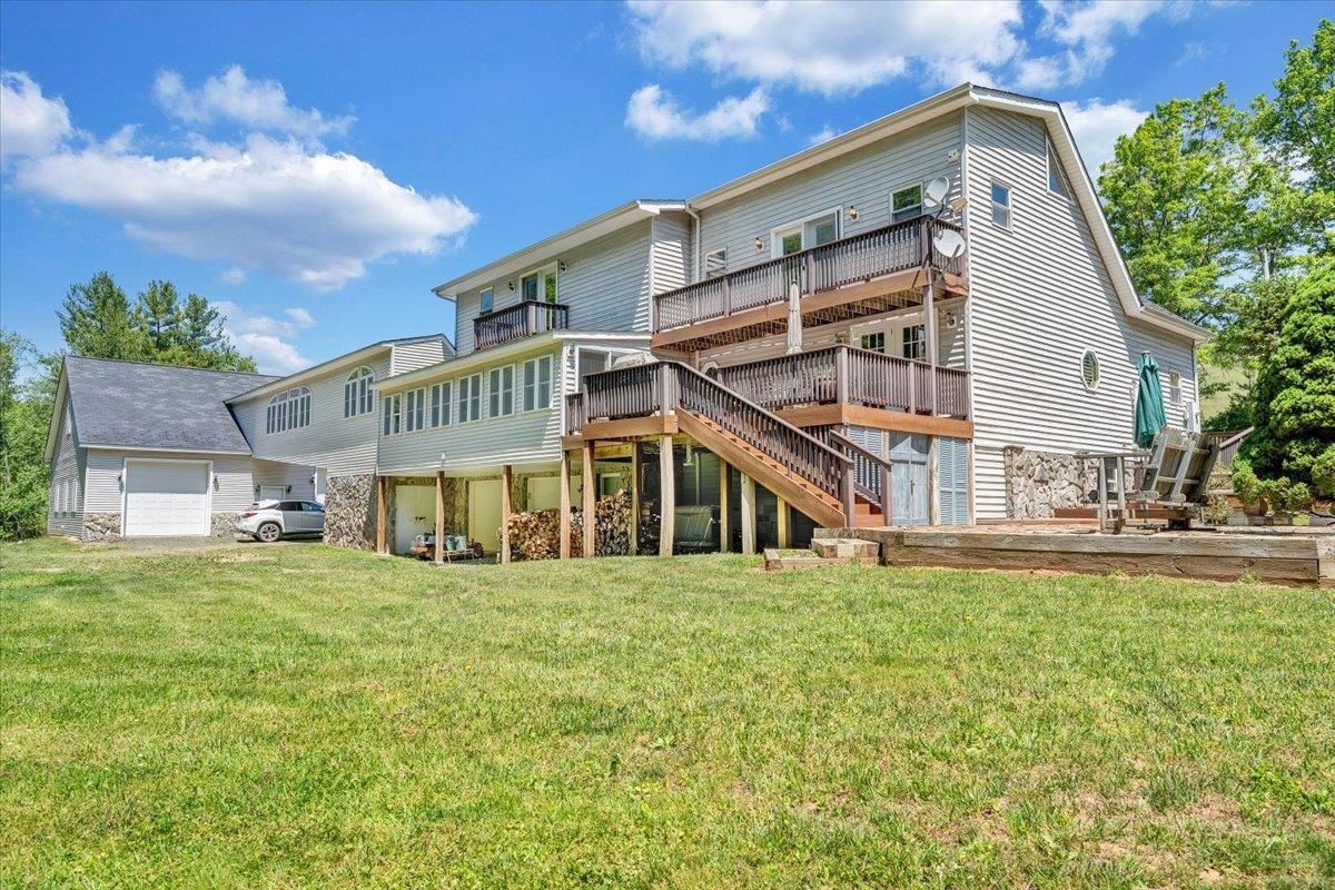 674 Old Furnace Road SW Floyd VA 24091