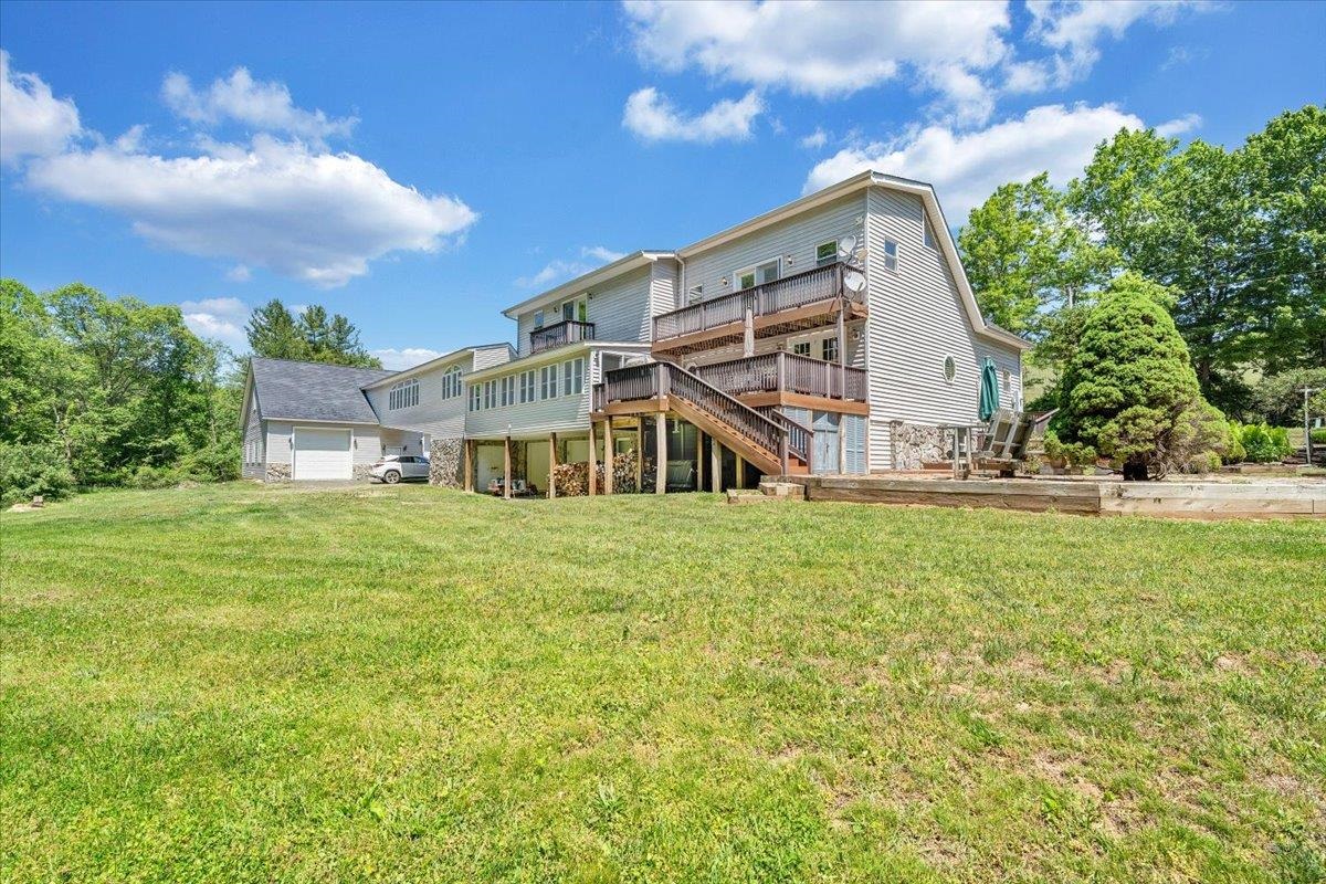 674 Old Furnace Road SW Floyd VA 24091