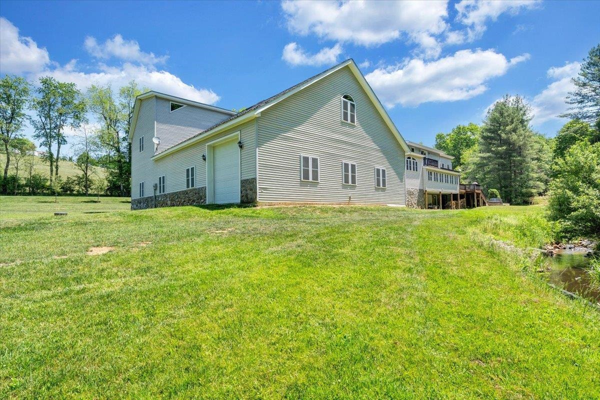 674 Old Furnace Road SW Floyd VA 24091