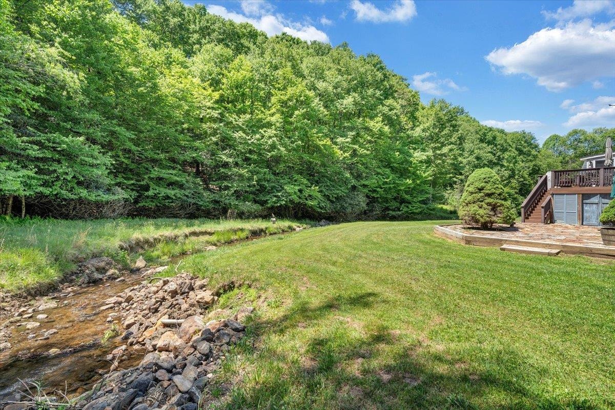 674 Old Furnace Road SW Floyd VA 24091