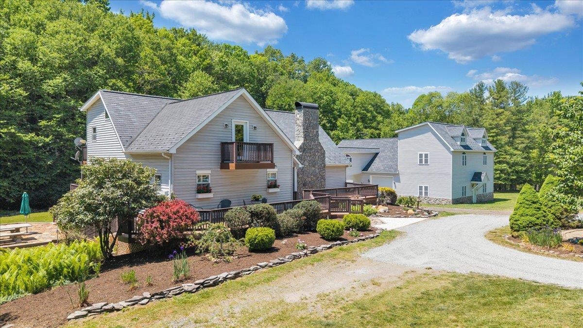 674 Old Furnace Road SW Floyd VA 24091
