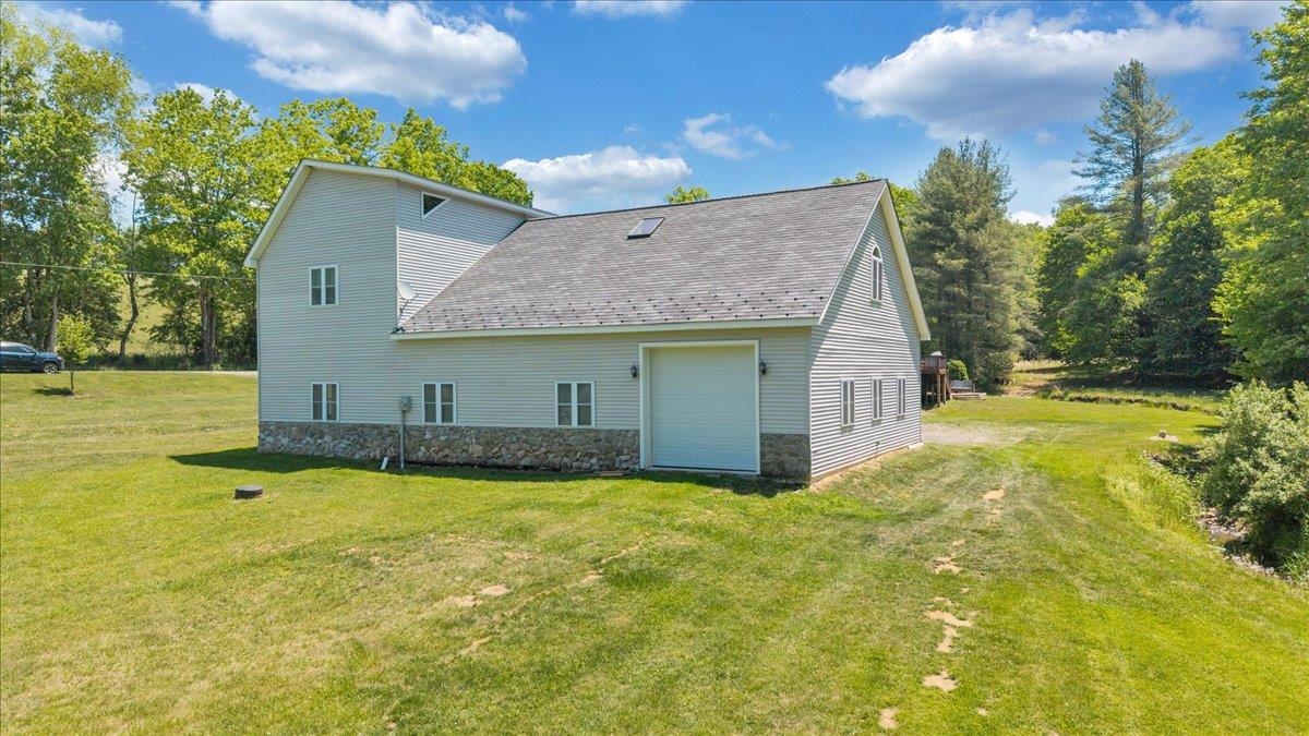 674 Old Furnace Road SW Floyd VA 24091