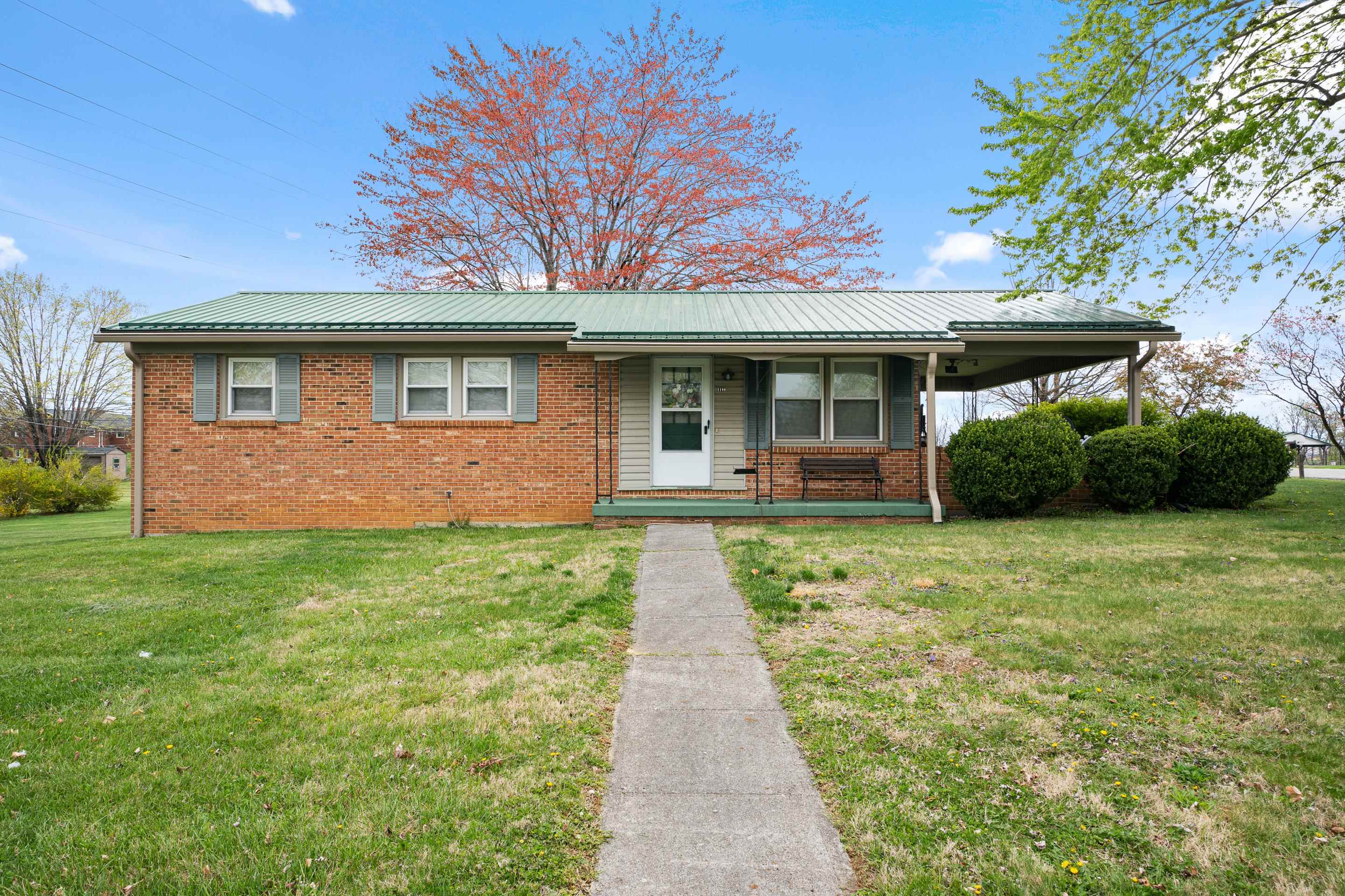 1190 S Franklin Street Christiansburg VA 24073