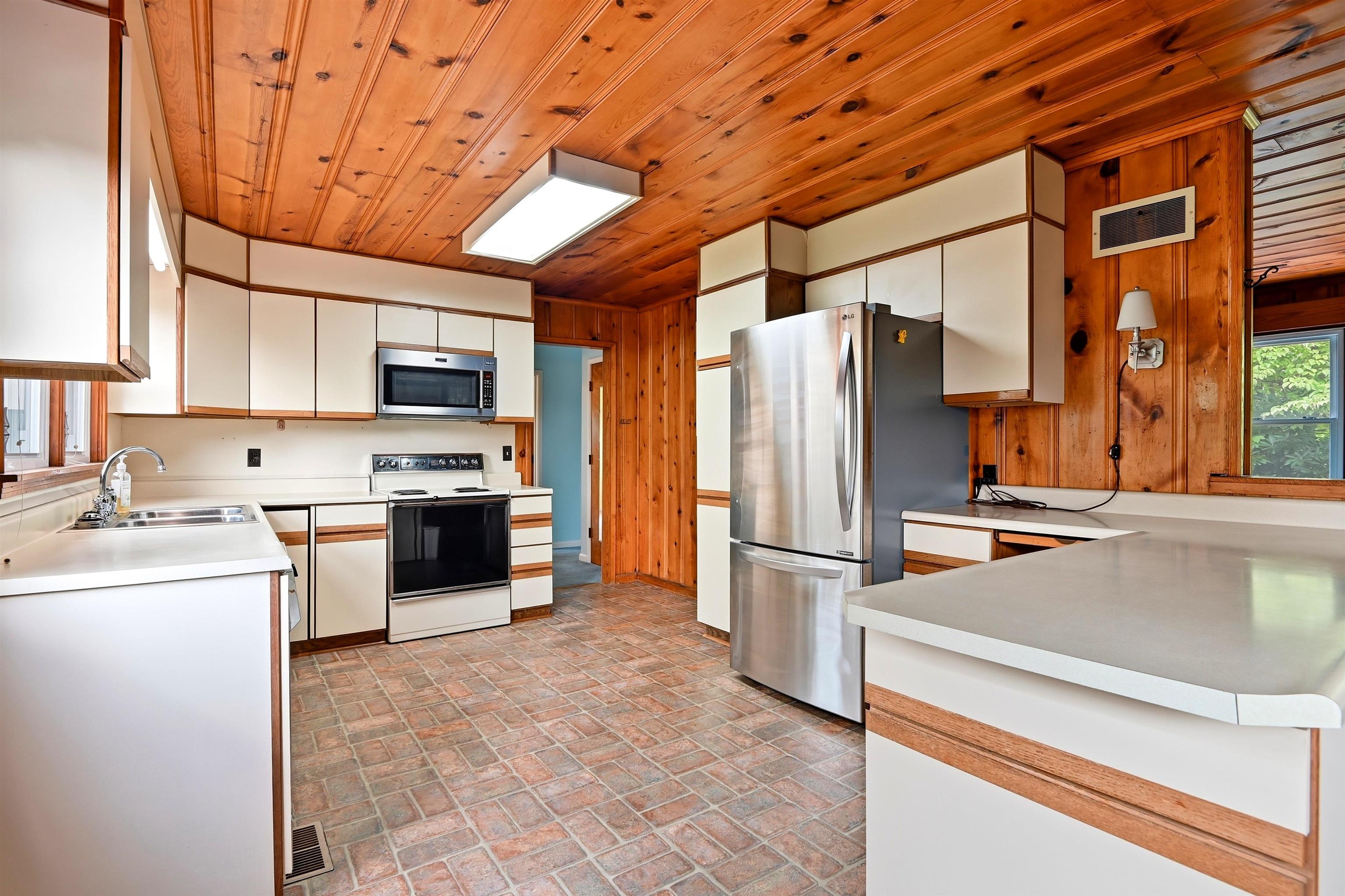 715 Burruss Drive Blacksburg VA 24060