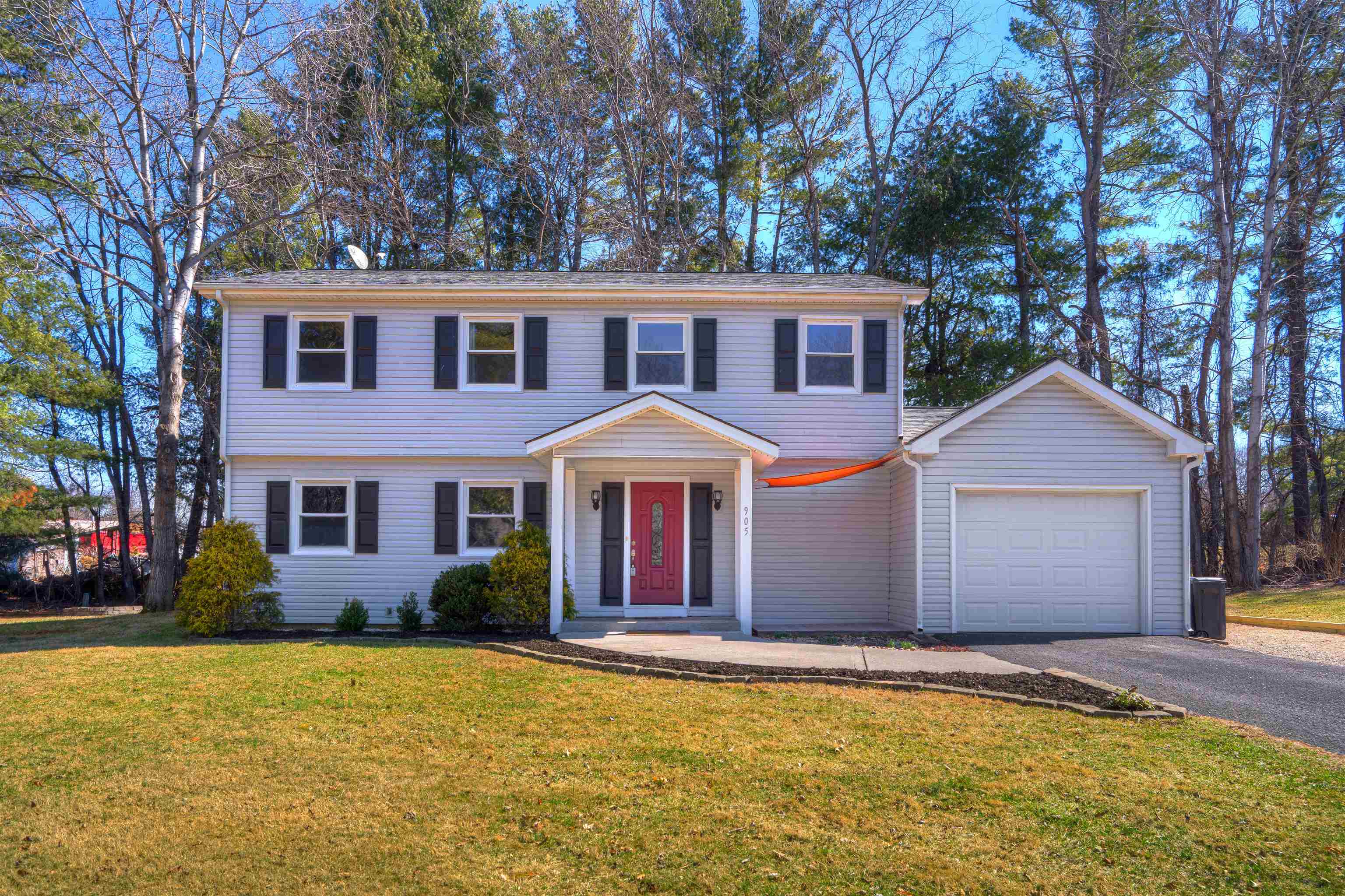 905 Horse Shoe Lane Blacksburg VA 24060