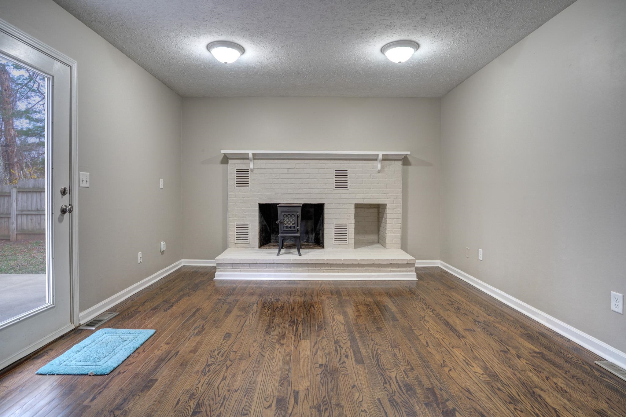 905 Horse Shoe Lane Blacksburg VA 24060