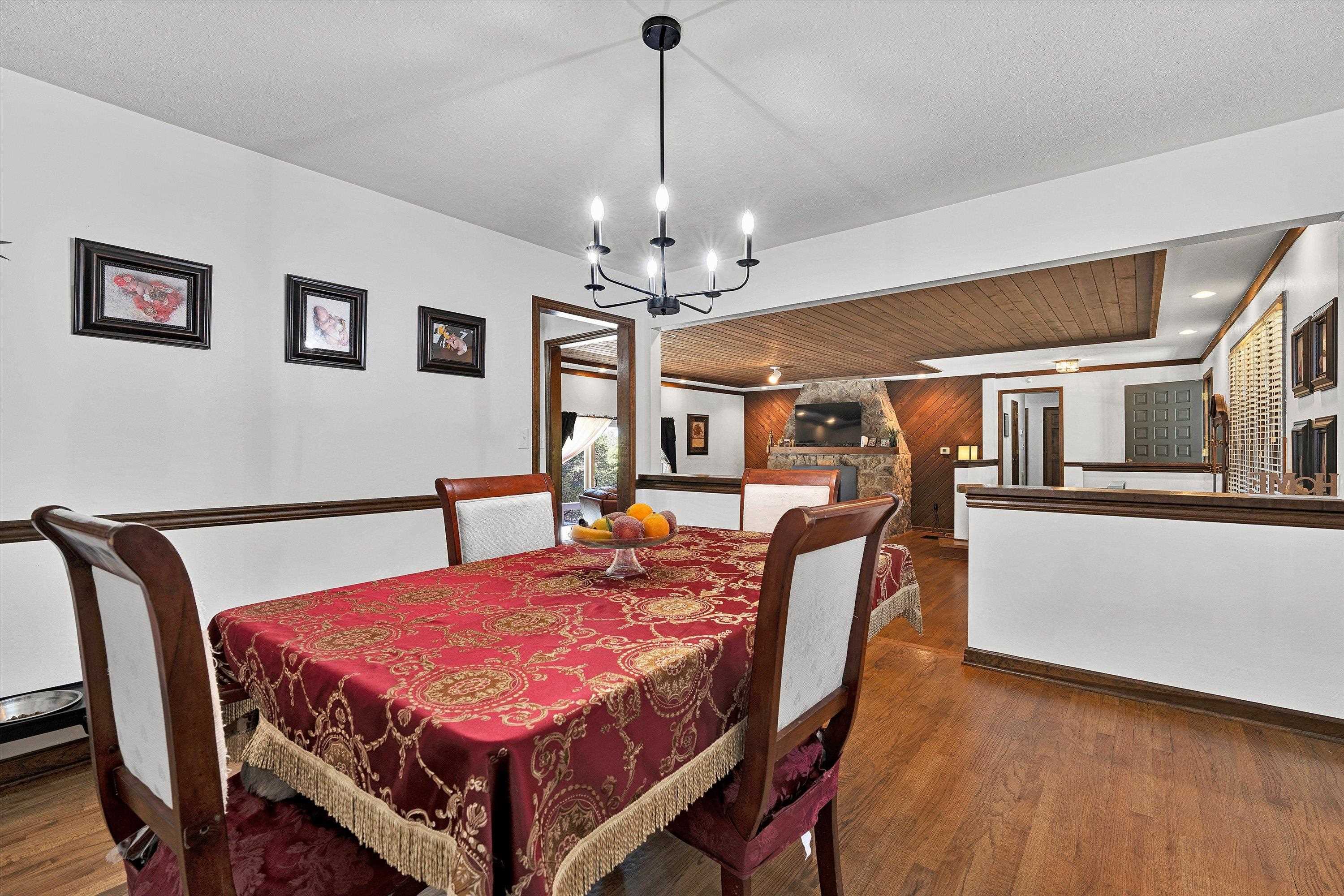 302 Chestnut Street Pearisburg VA 24134
