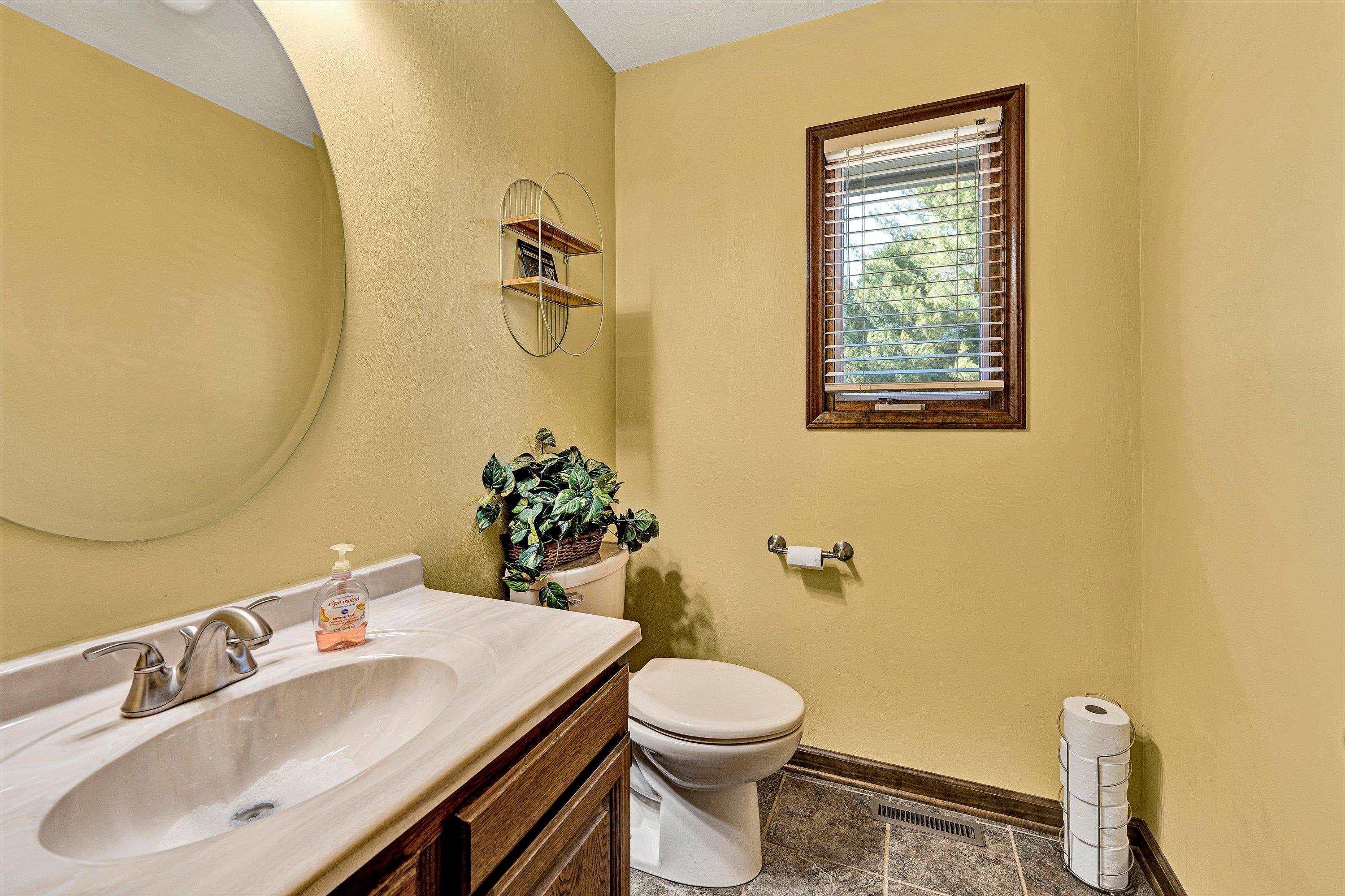 302 Chestnut Street Pearisburg VA 24134