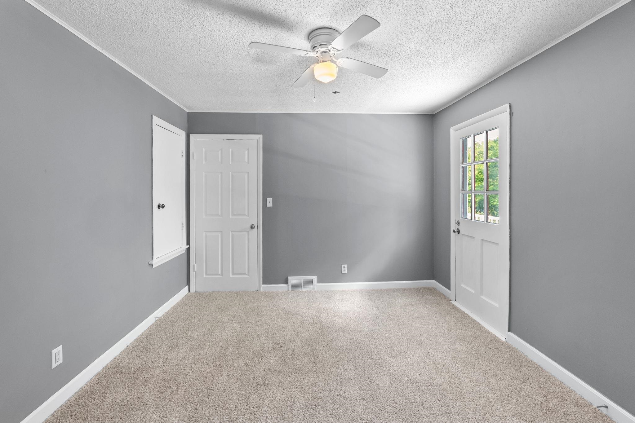 331 Hulldale Avenue Marion VA 24354