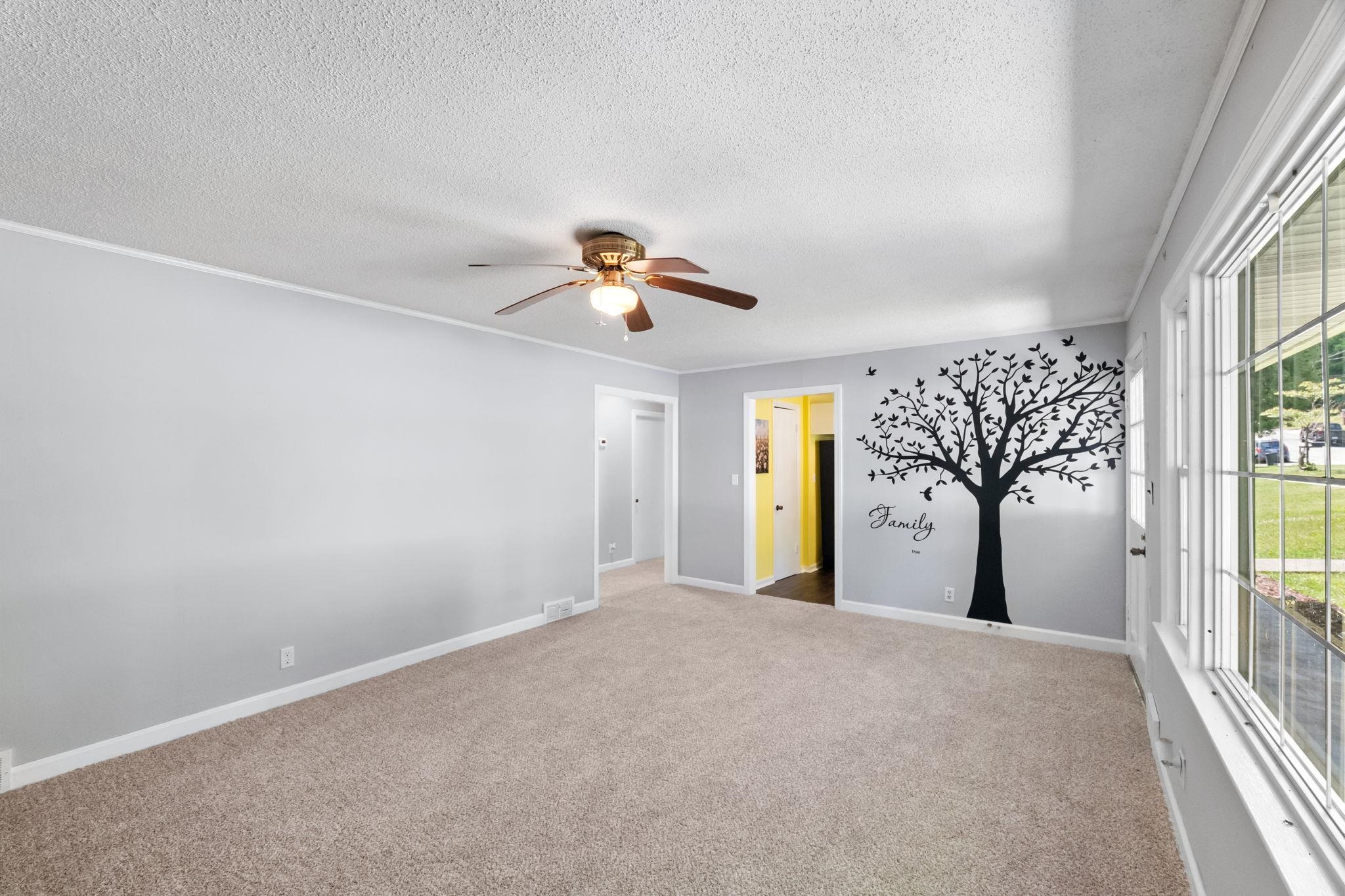331 Hulldale Avenue Marion VA 24354