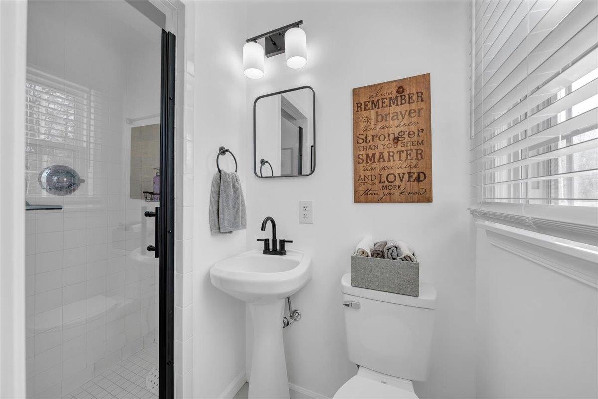 2831 Westclub Drive Salem VA 24153