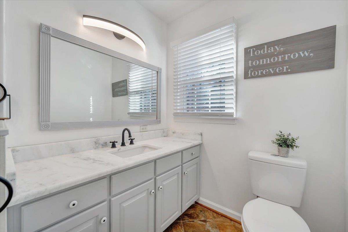 2831 Westclub Drive Salem VA 24153