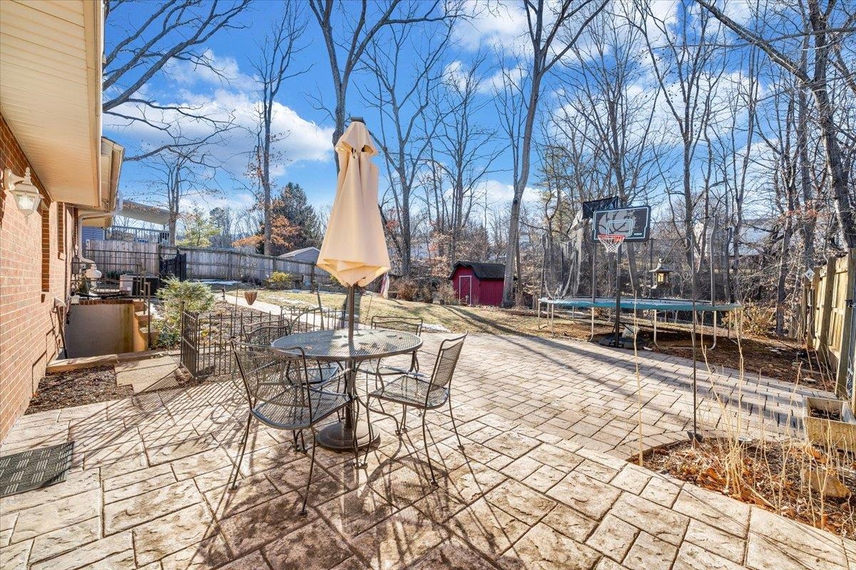 2831 Westclub Drive Salem VA 24153