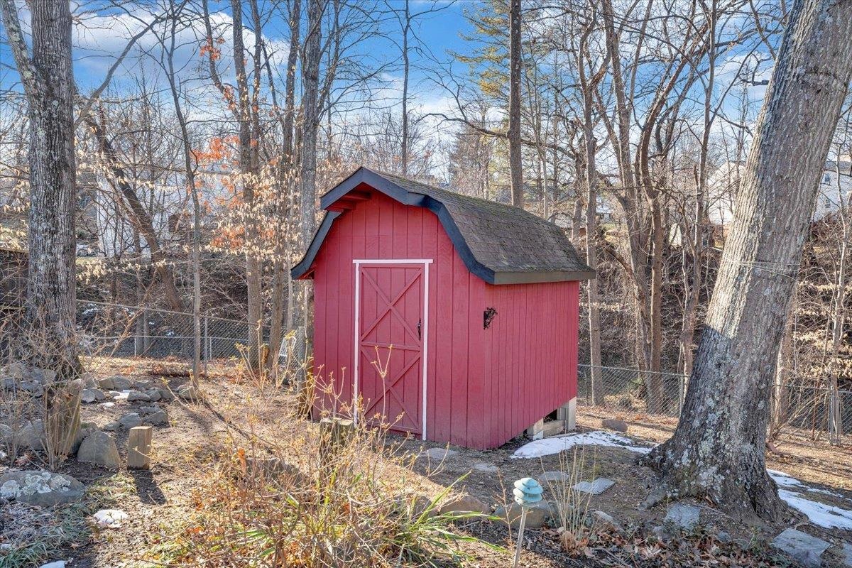 2831 Westclub Drive Salem VA 24153