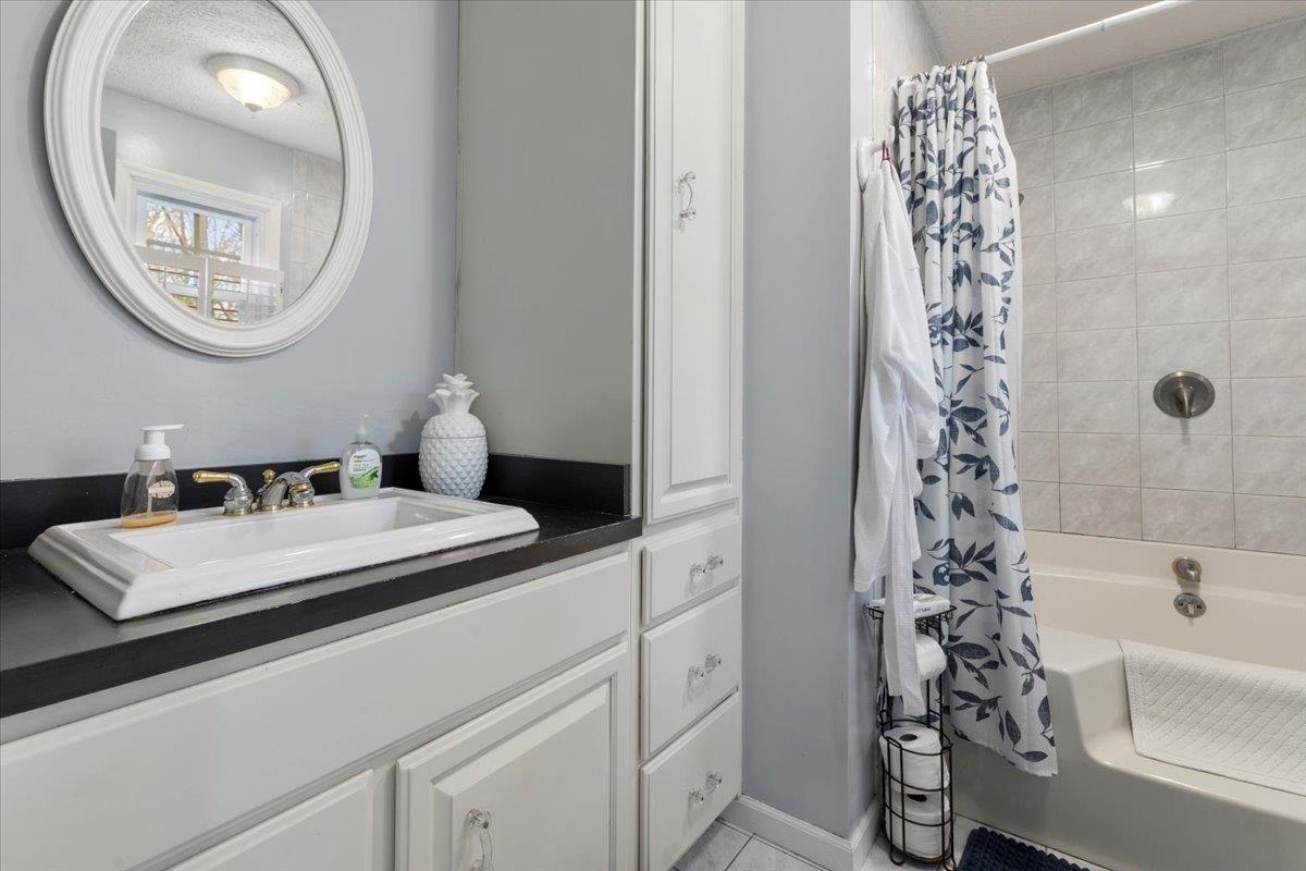 6165 Centennial Drive Blacksburg VA 24060