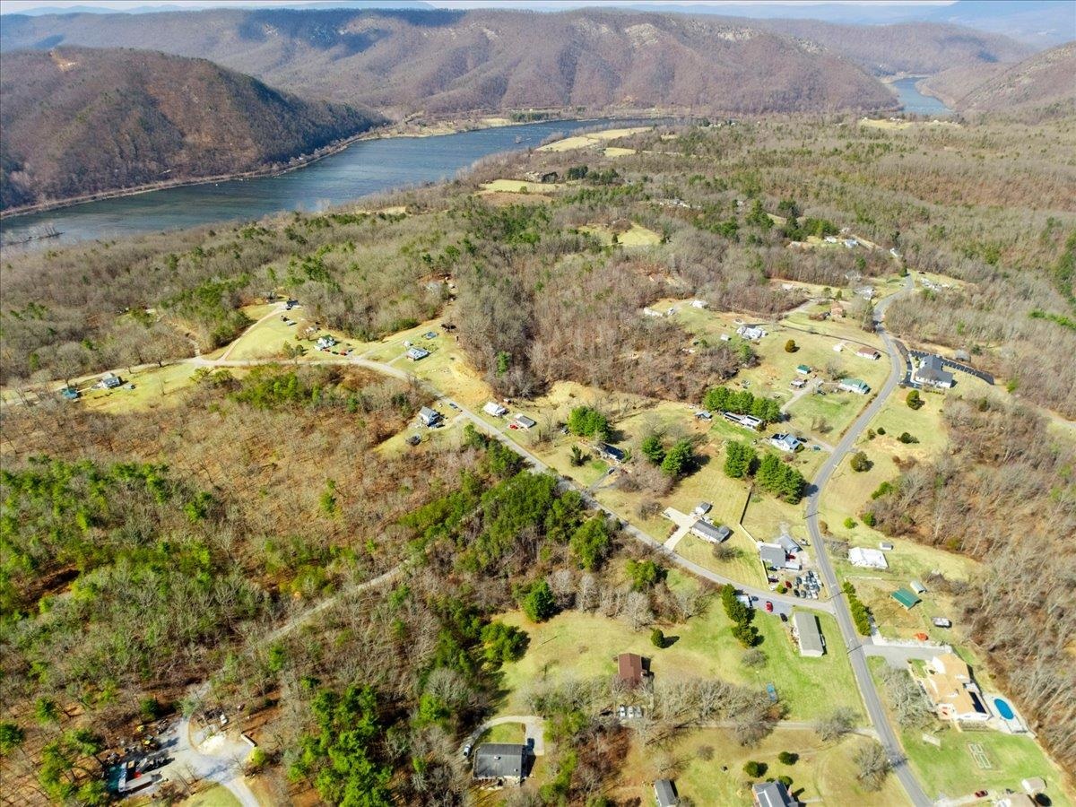 6165 Centennial Drive Blacksburg VA 24060