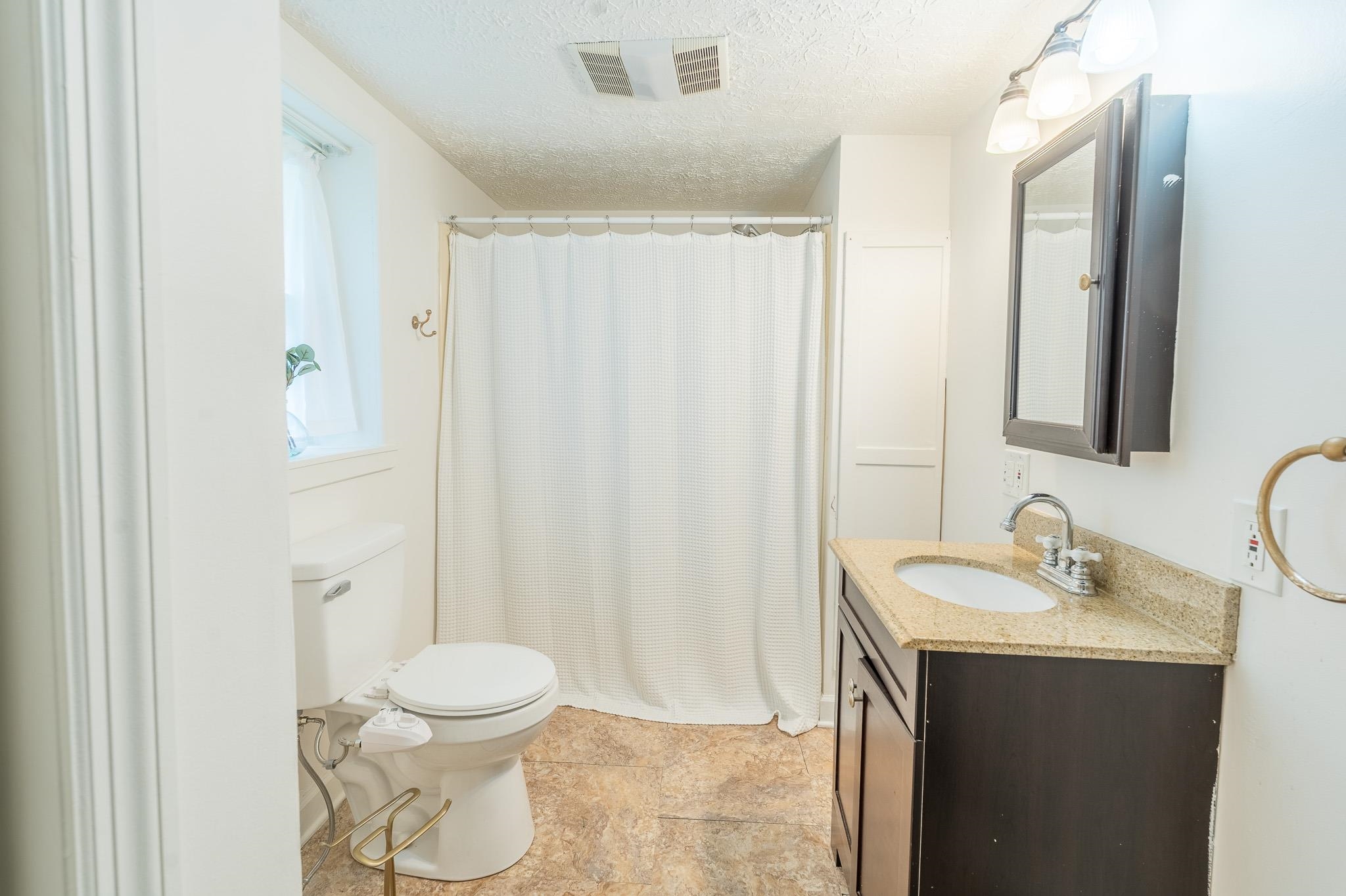 218 Richmond Avenue Rural Retreat VA 24368