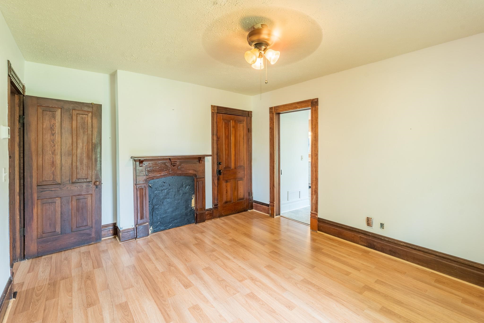 218 Richmond Avenue Rural Retreat VA 24368