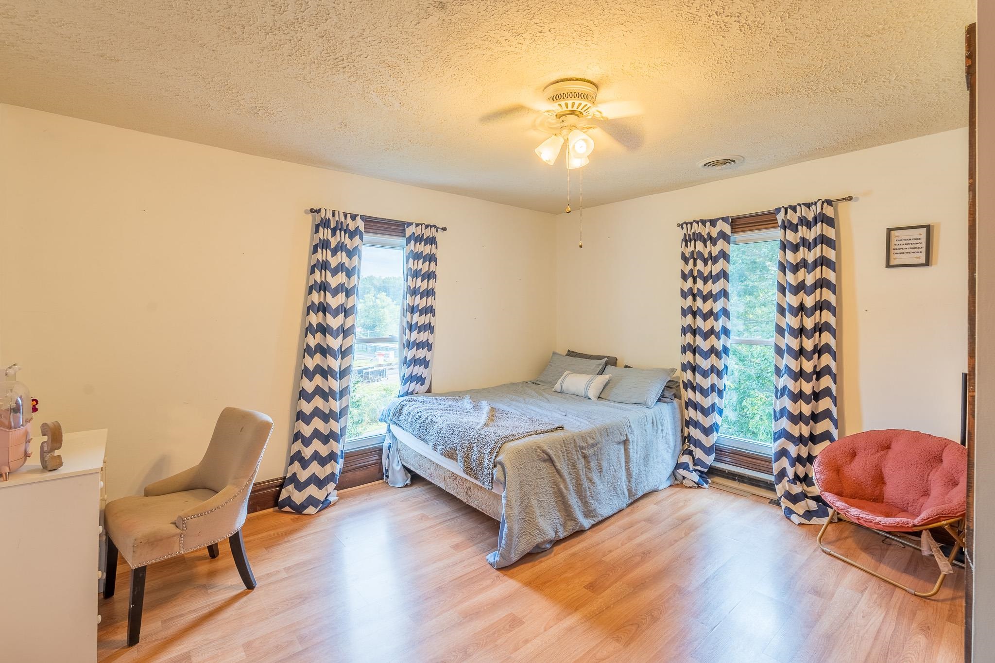 218 Richmond Avenue Rural Retreat VA 24368