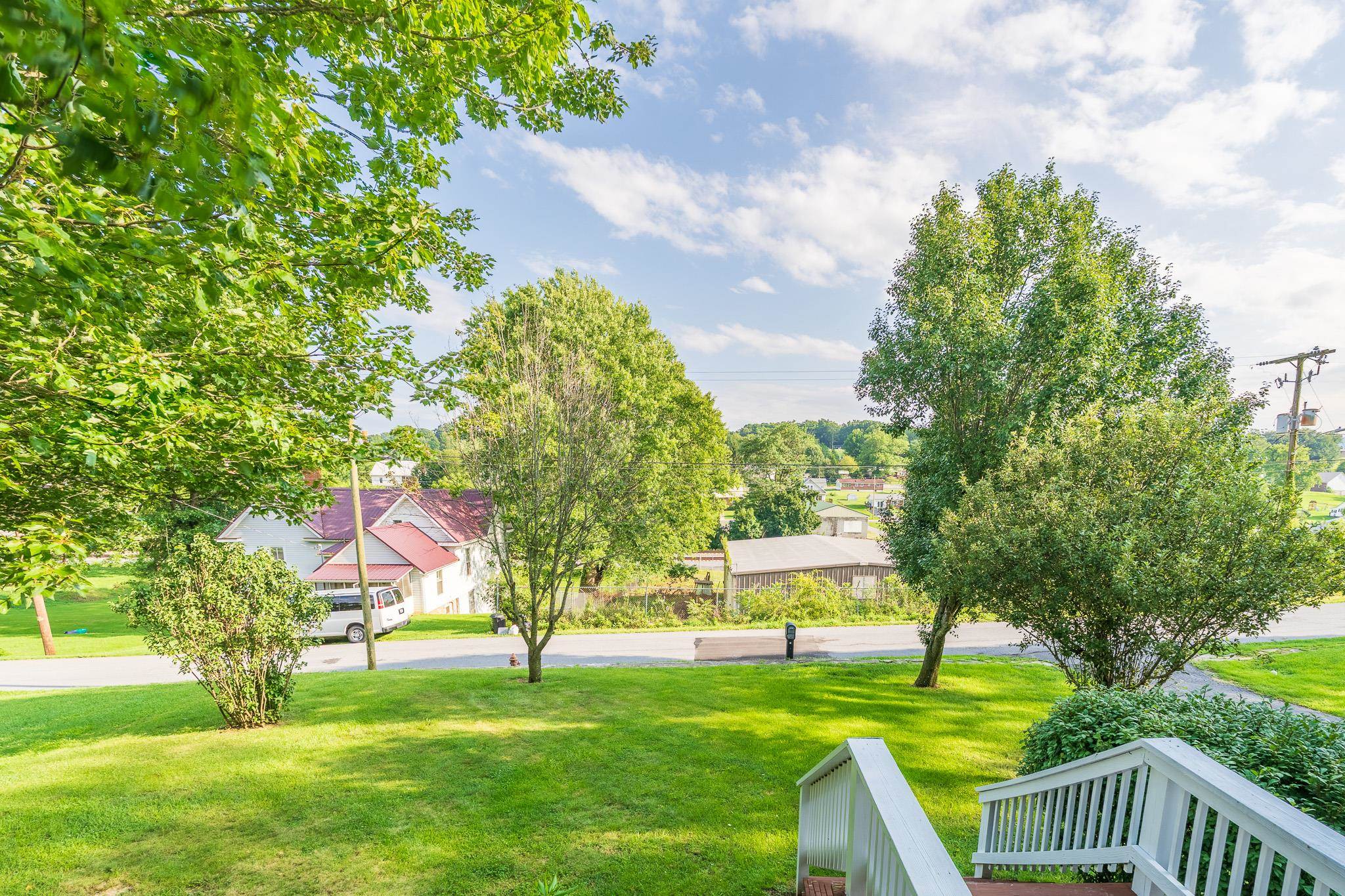 218 Richmond Avenue Rural Retreat VA 24368