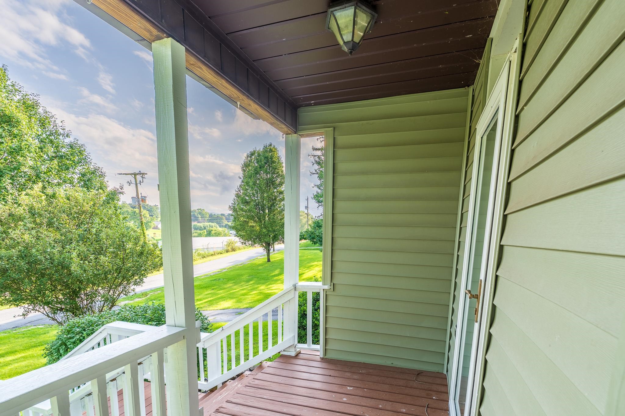 218 Richmond Avenue Rural Retreat VA 24368