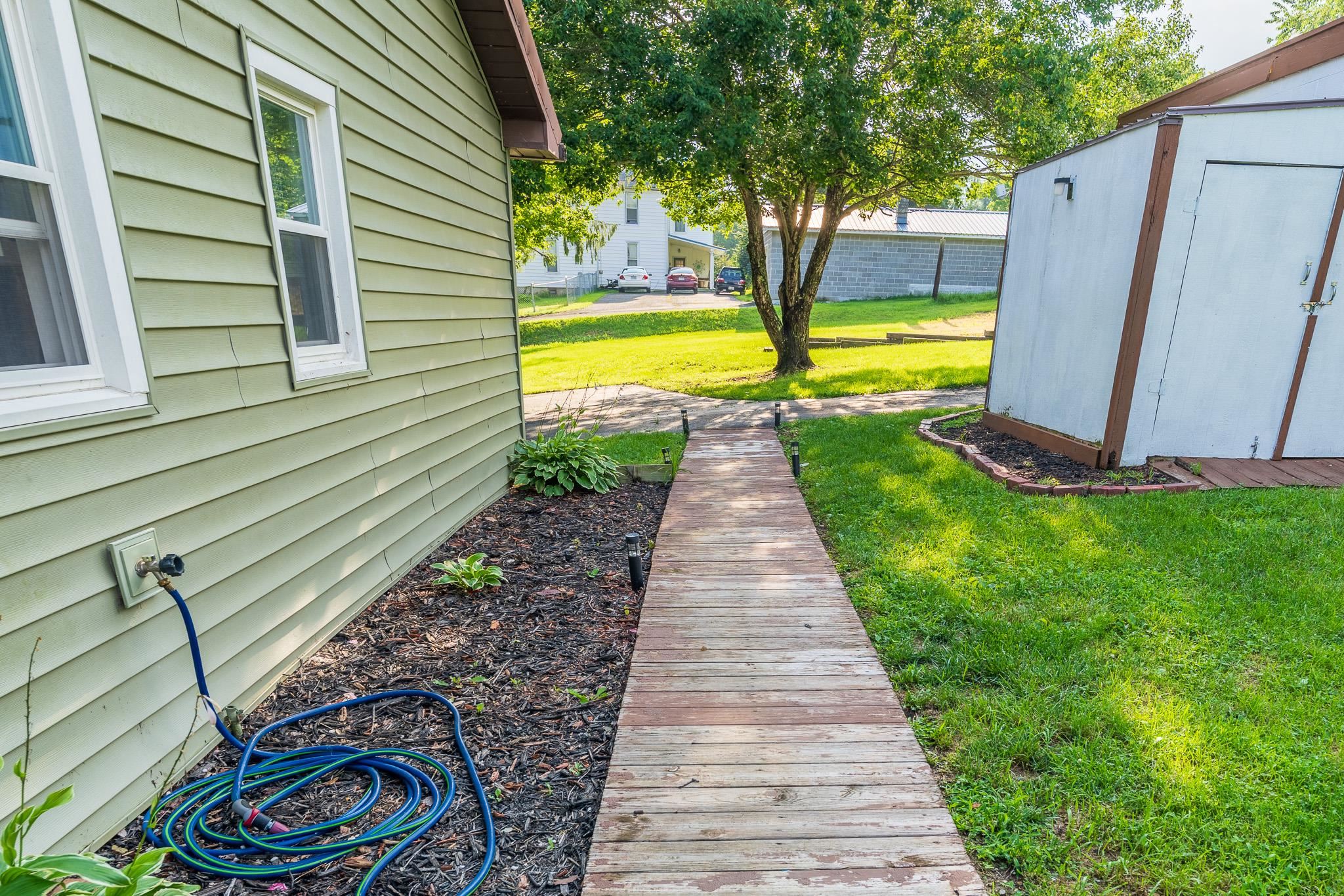 218 Richmond Avenue Rural Retreat VA 24368