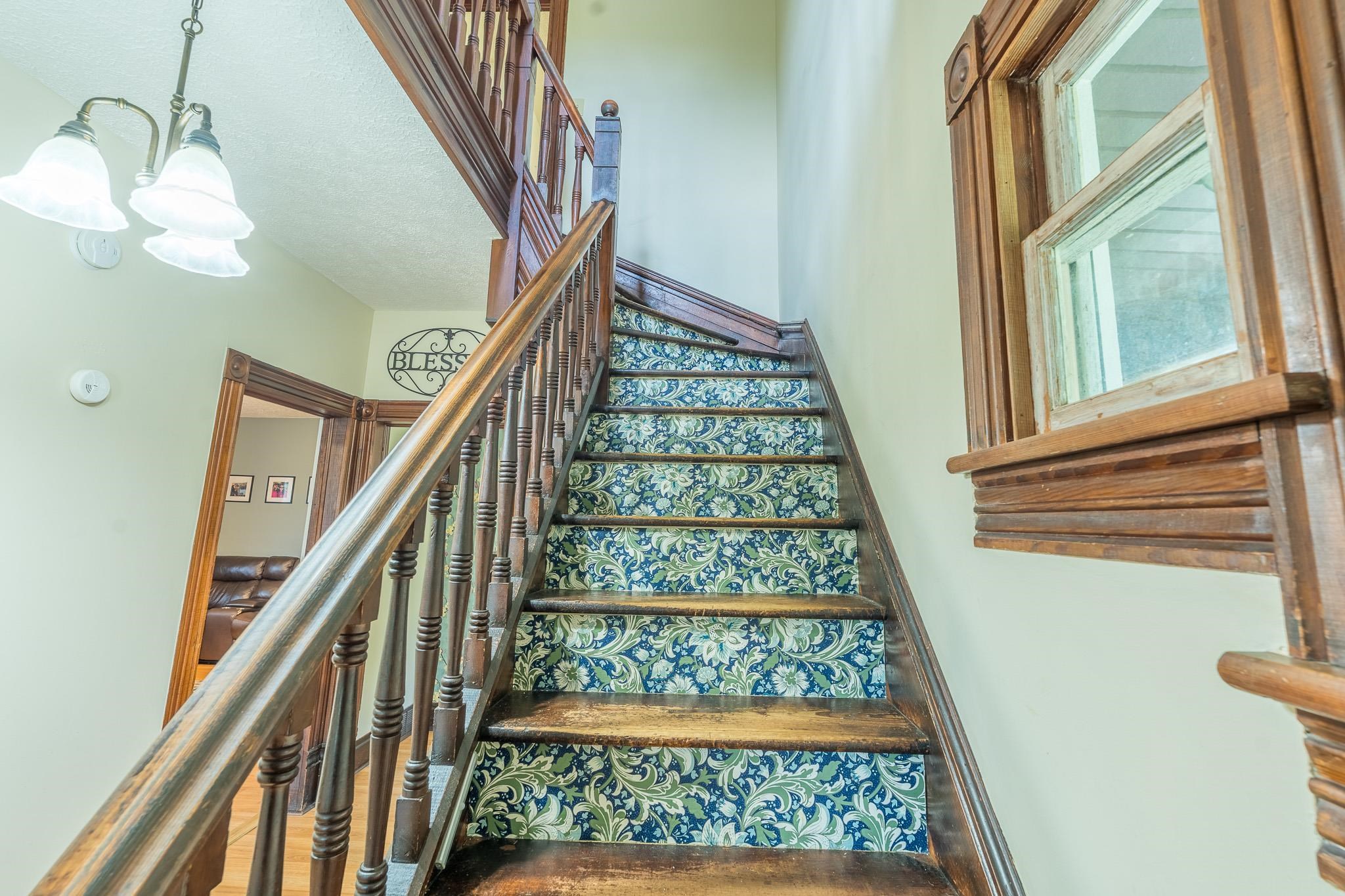 218 Richmond Avenue Rural Retreat VA 24368