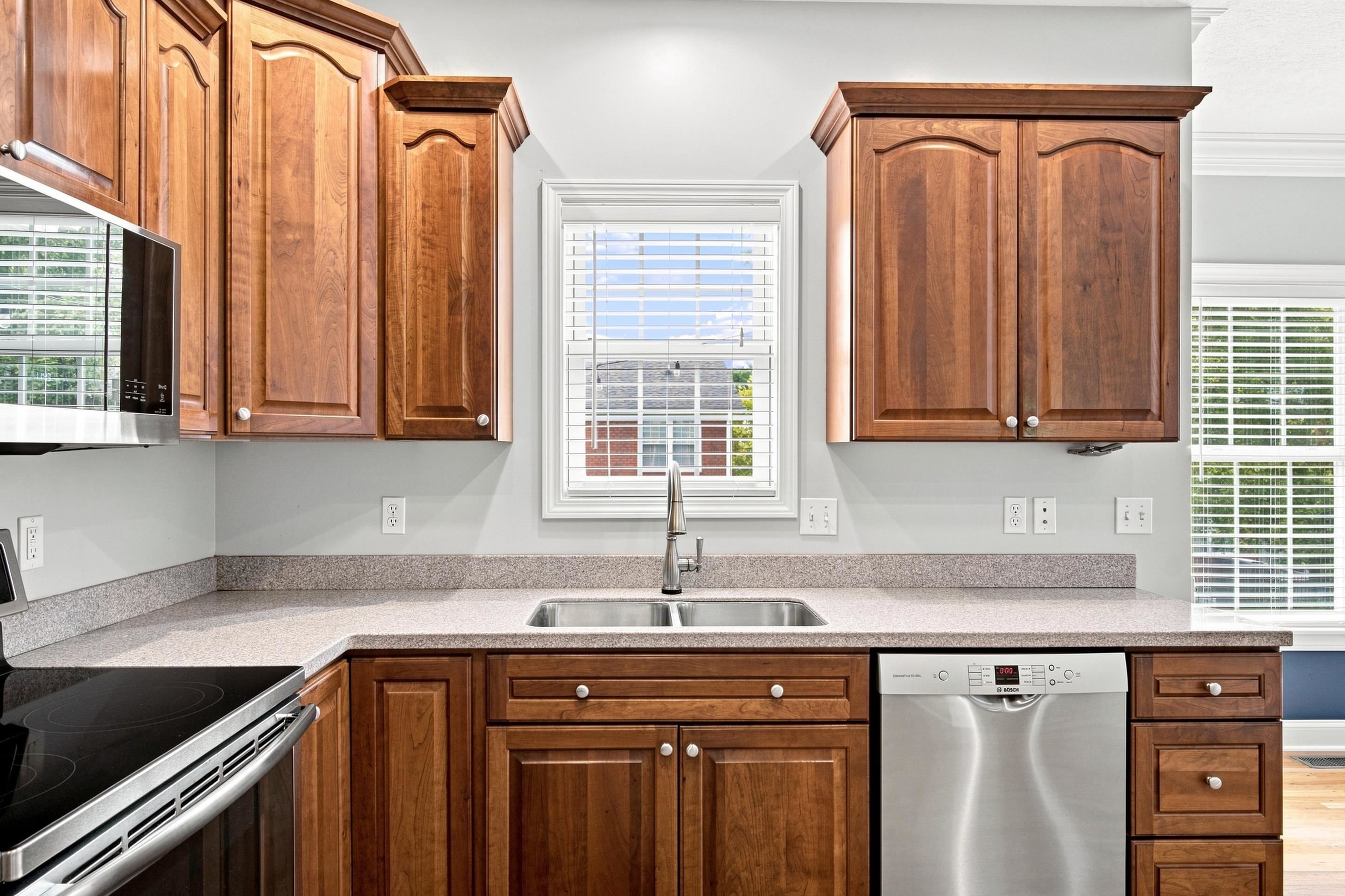 6932 Doral Drive Radford VA 24141