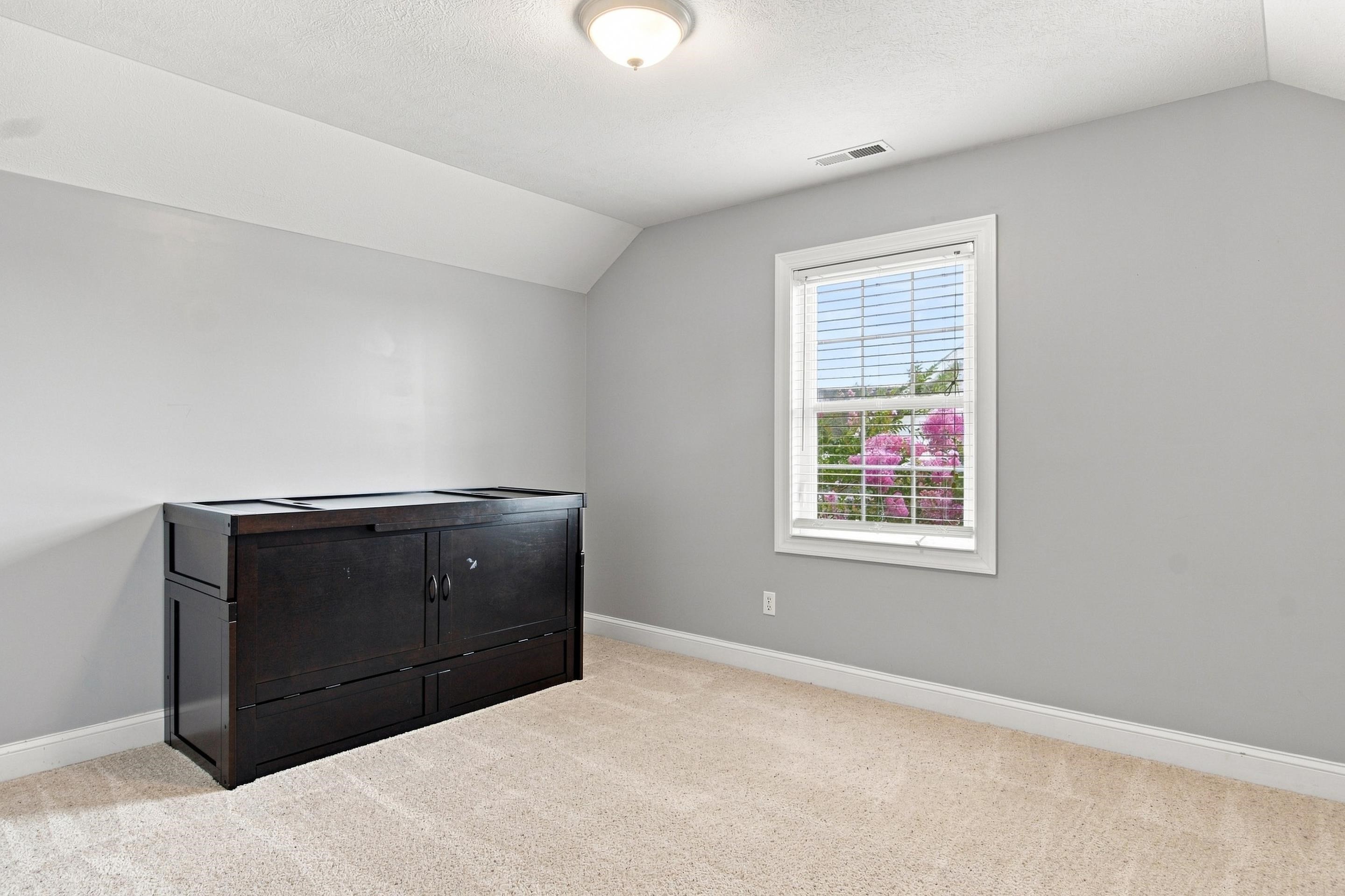 6932 Doral Drive Radford VA 24141