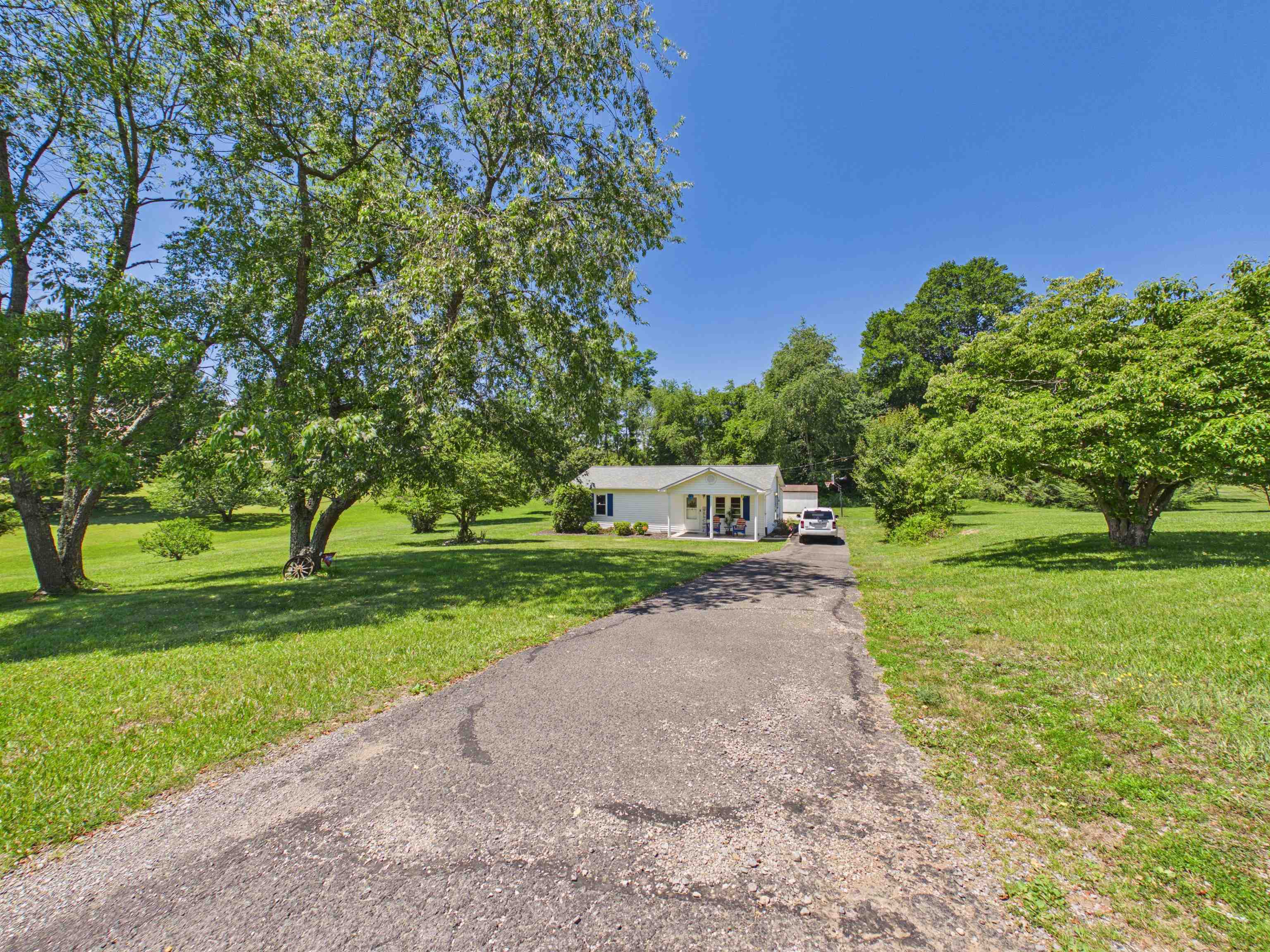 187 Fox Fire Road Max Meadows VA 24360