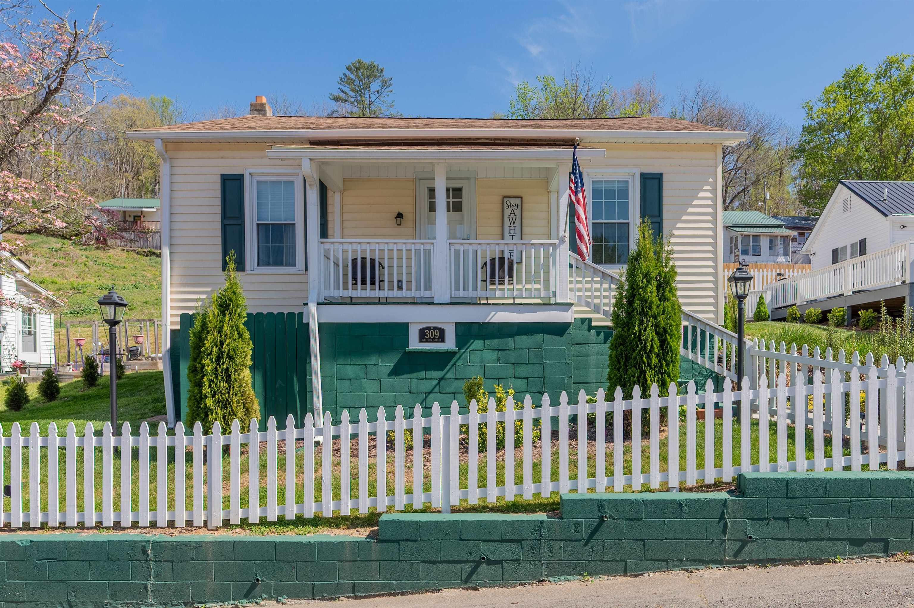 309 Grayson Street Fries VA 24330