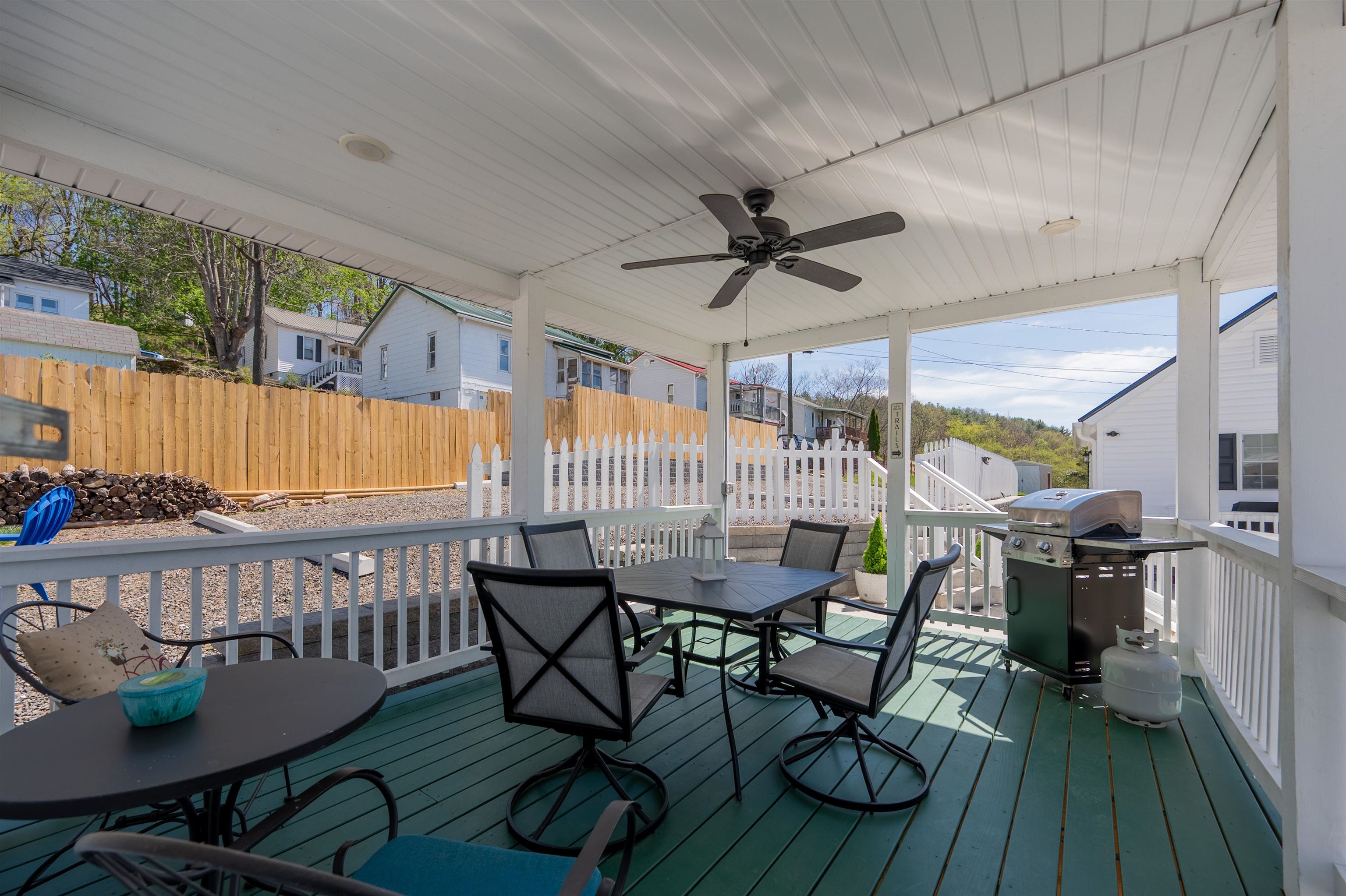 309 Grayson Street Fries VA 24330