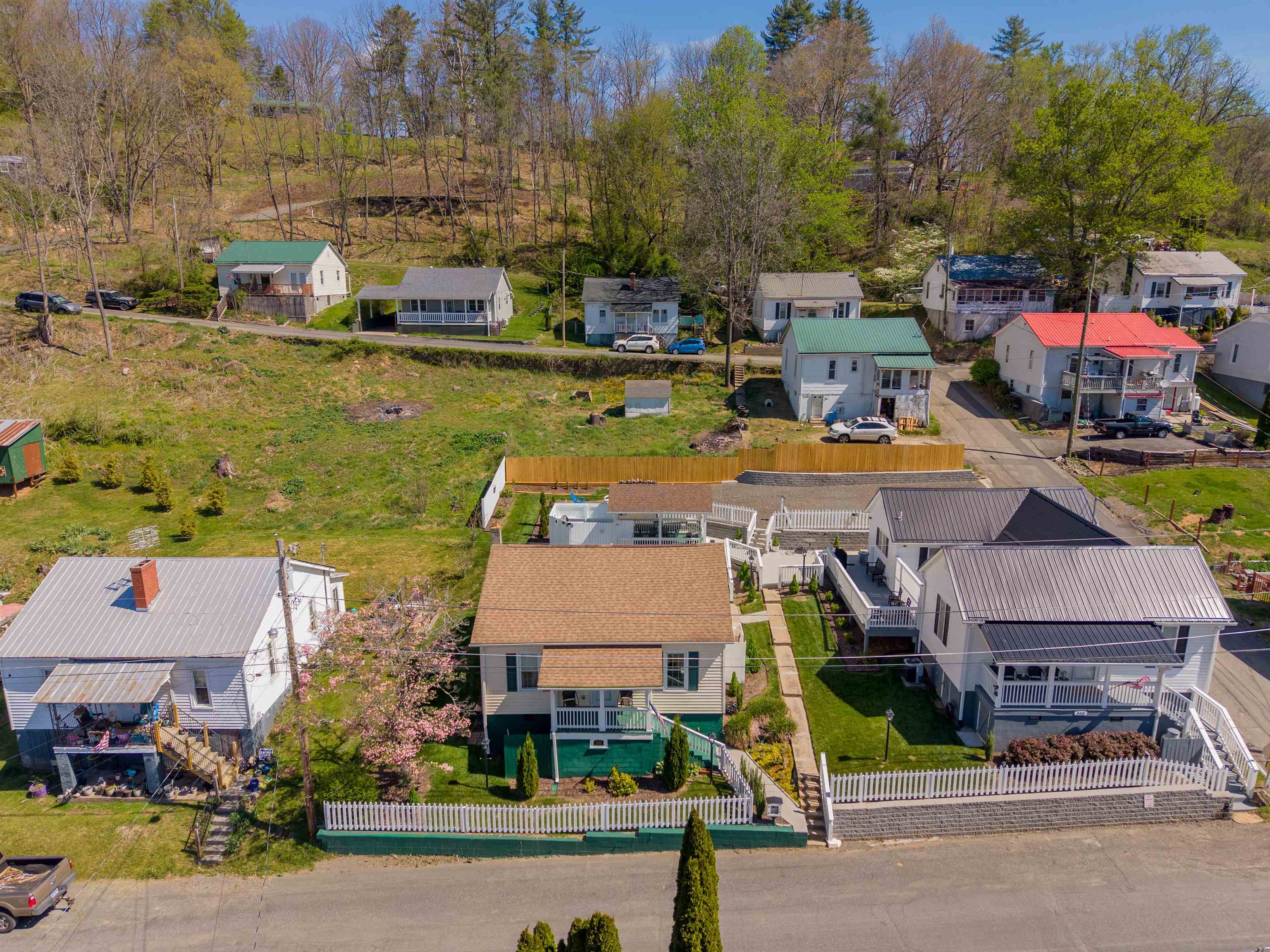 309 Grayson Street Fries VA 24330