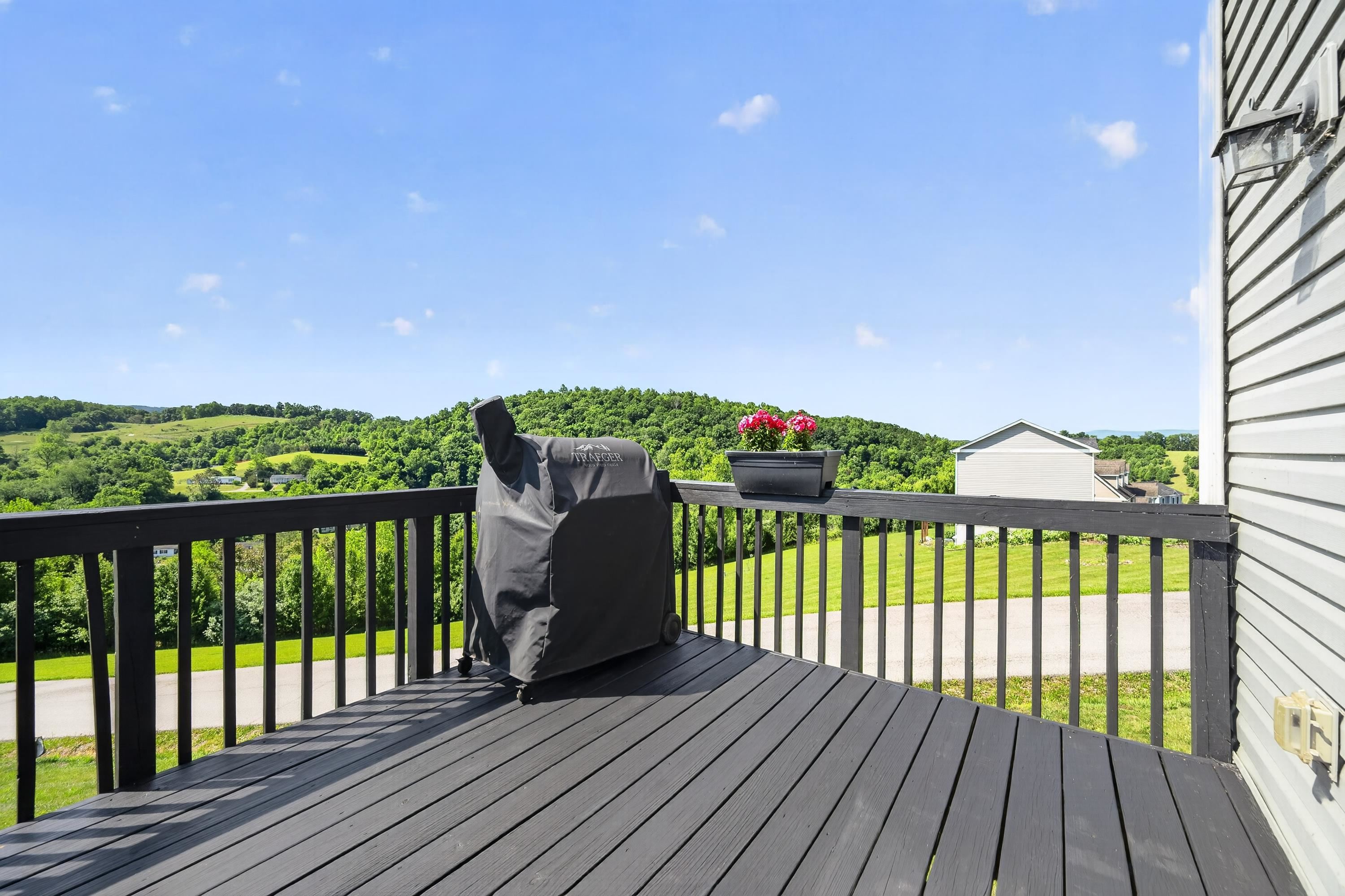 120 Prairie View Lane Pembroke VA 24136
