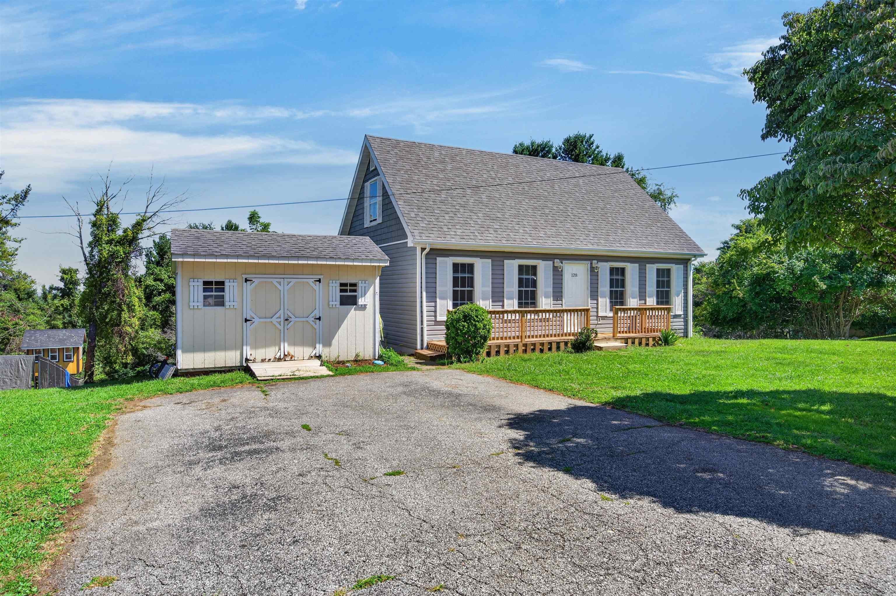 128 Armory Road Galax VA 24333
