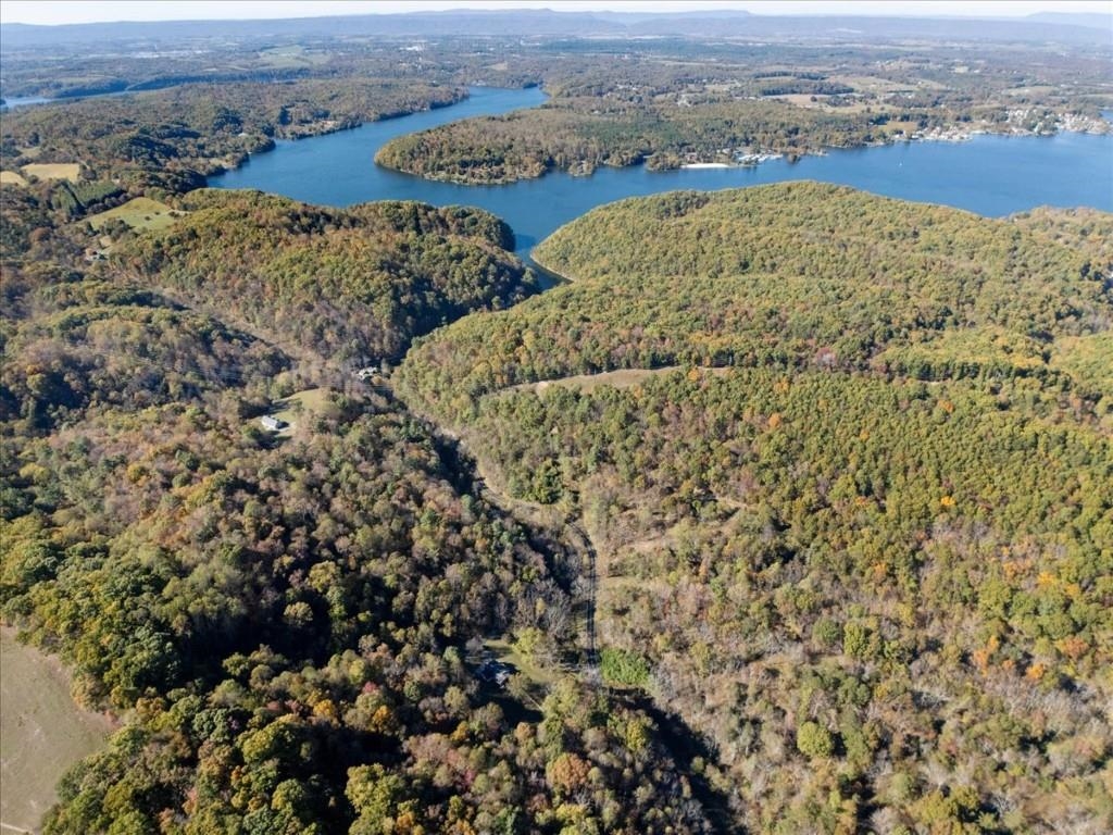 5661 Owens Road Radford VA 24141