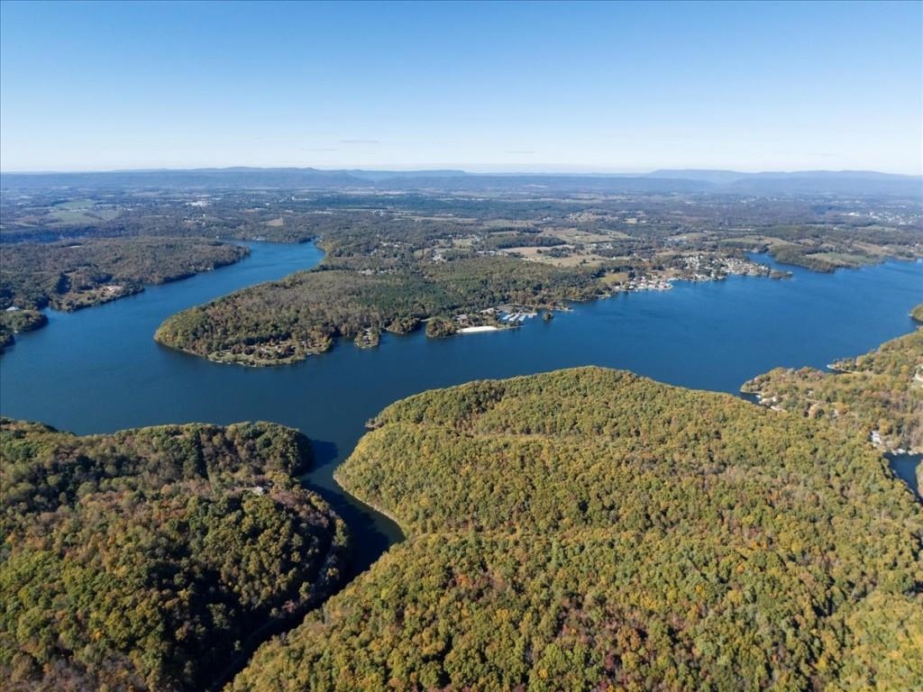 5661 Owens Road Radford VA 24141