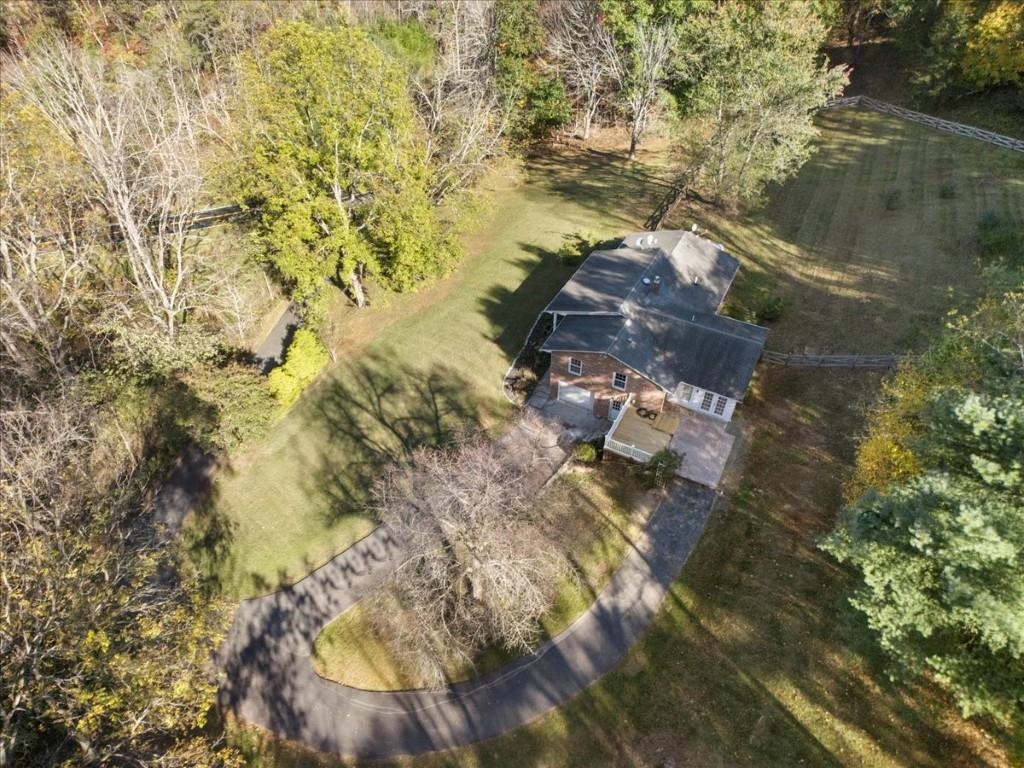 5661 Owens Road Radford VA 24141