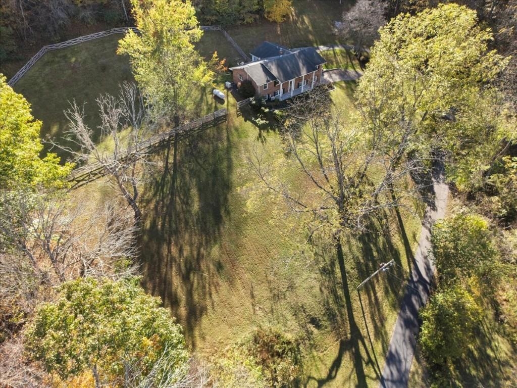 5661 Owens Road Radford VA 24141