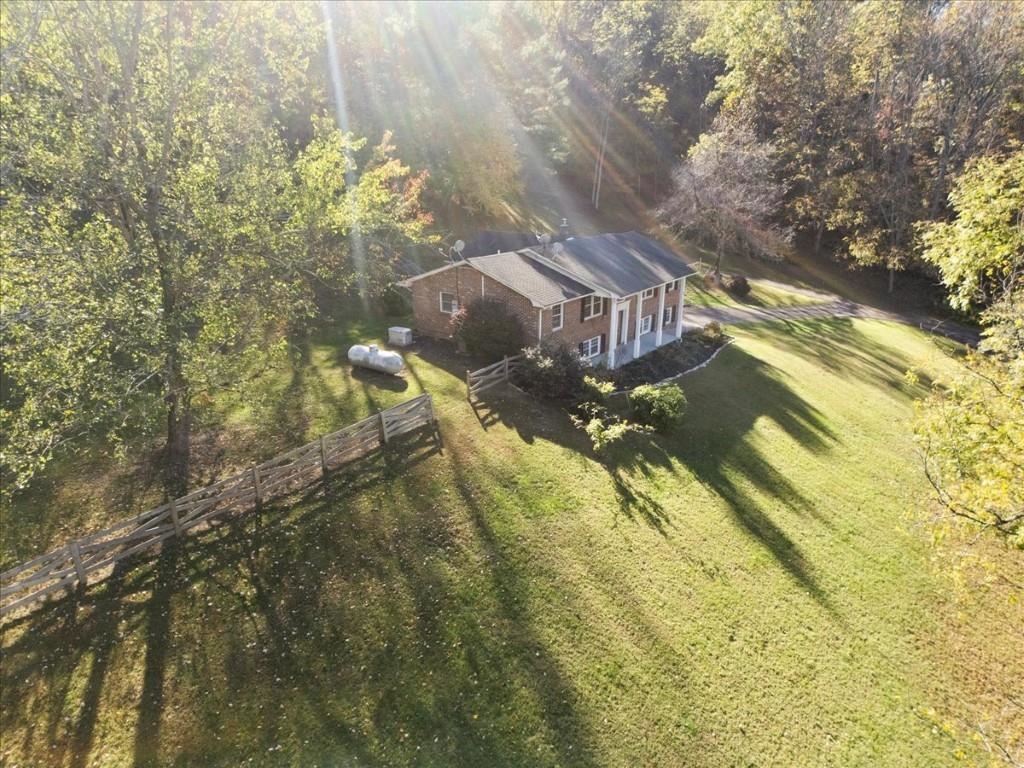 5661 Owens Road Radford VA 24141