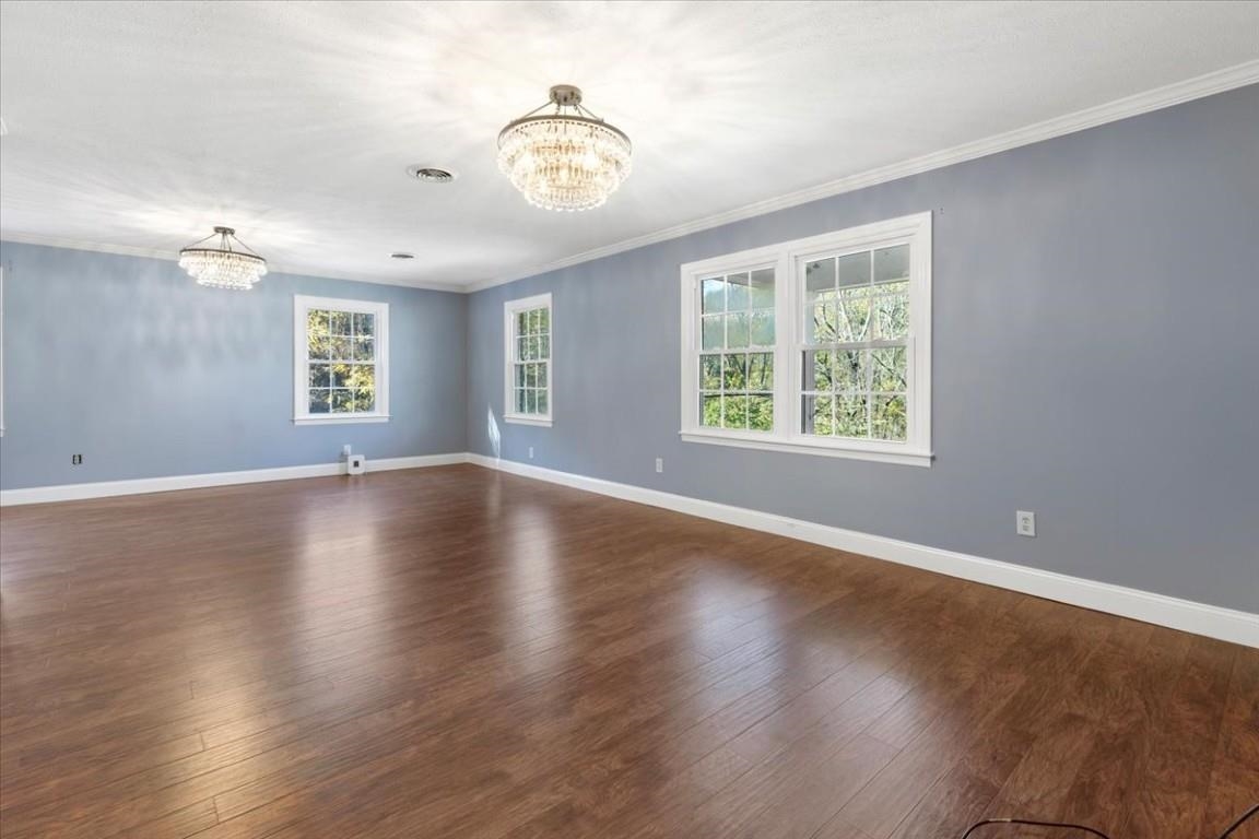 5661 Owens Road Radford VA 24141