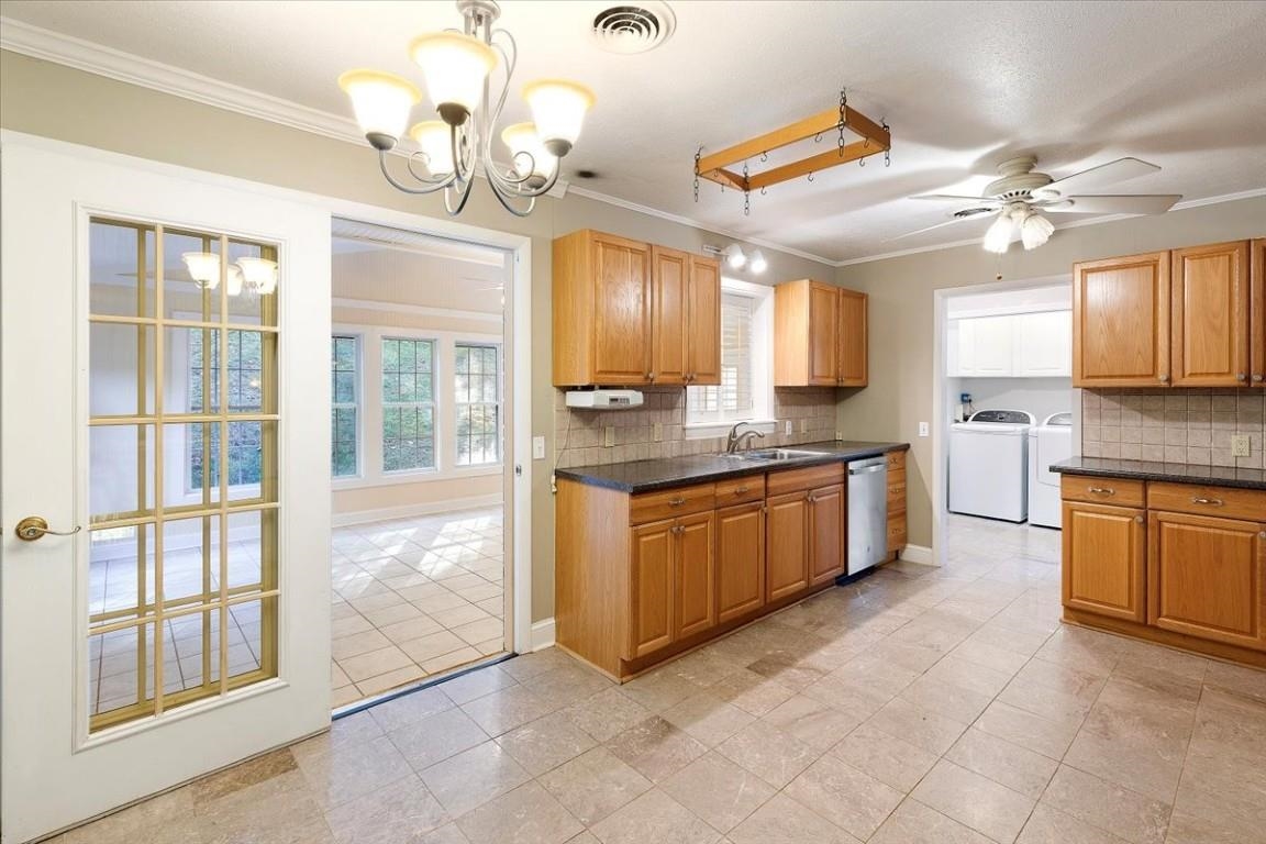 5661 Owens Road Radford VA 24141