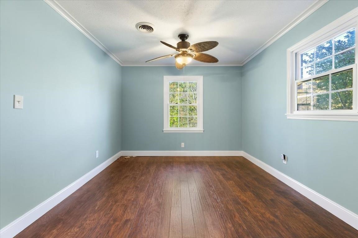 5661 Owens Road Radford VA 24141