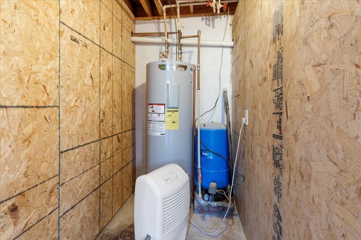 5661 Owens Road Radford VA 24141