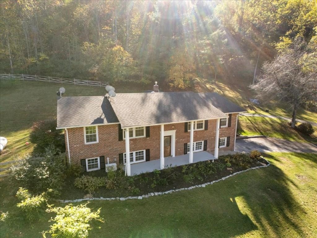 5661 Owens Road Radford VA 24141