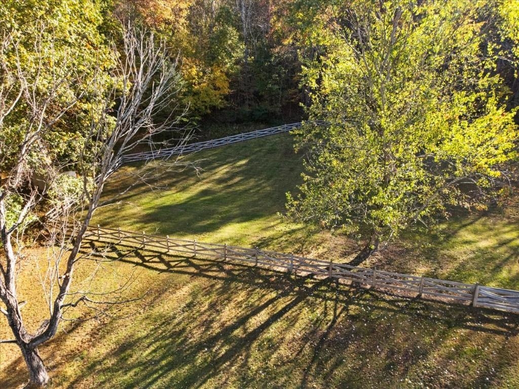 5661 Owens Road Radford VA 24141