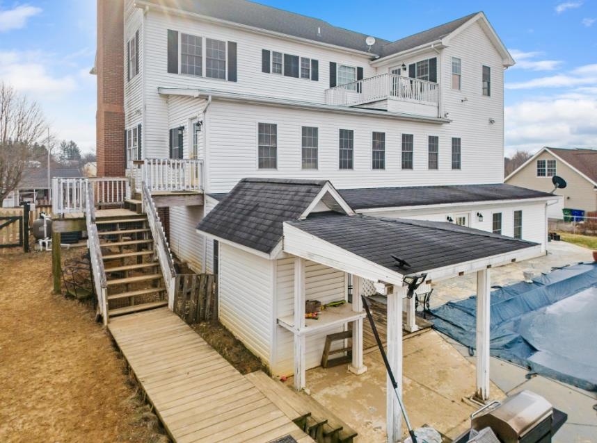 155 Alder Lane Christiansburg VA 24073