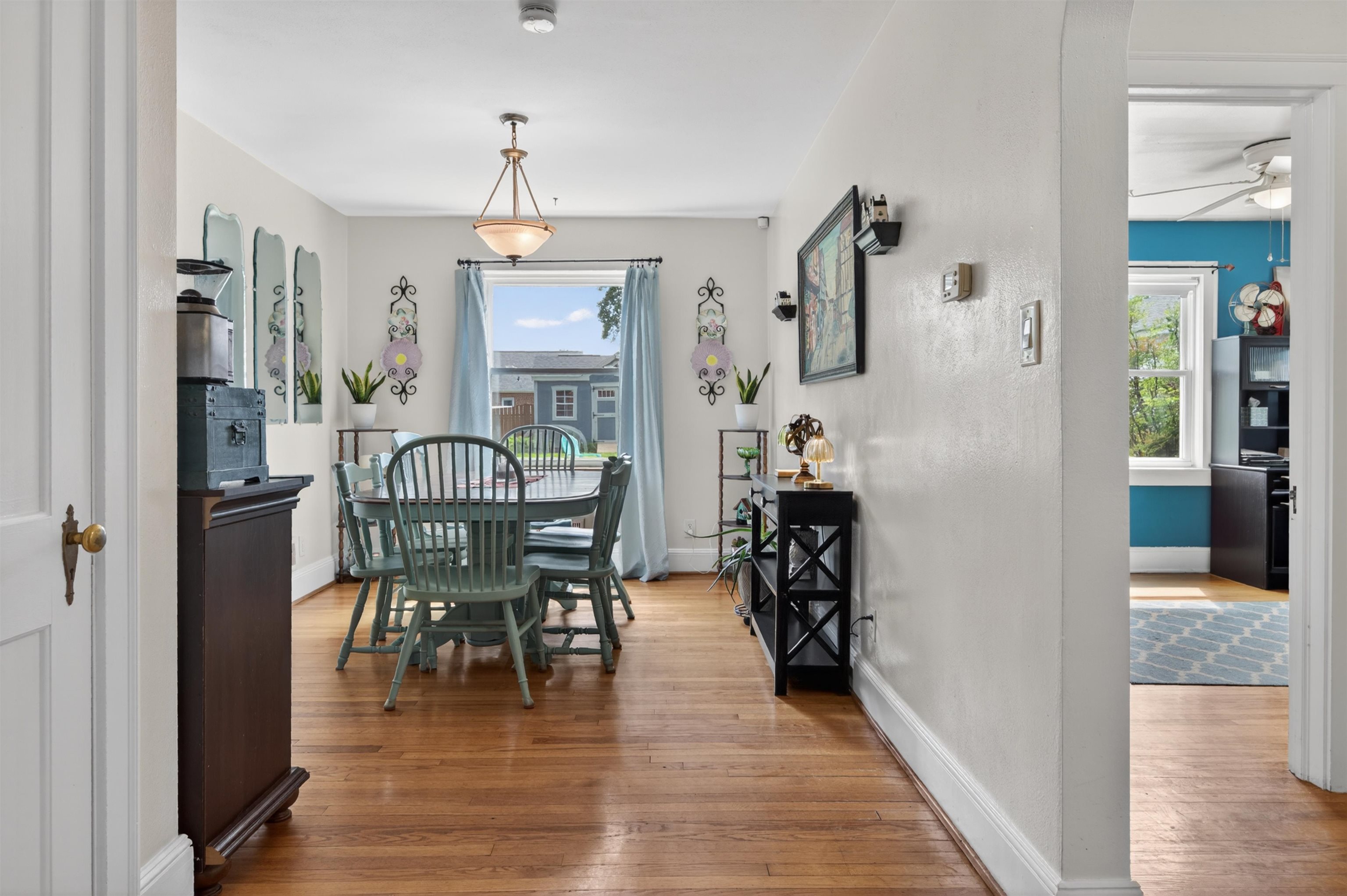 5214 Woodbury Street NW Roanoke VA 24012