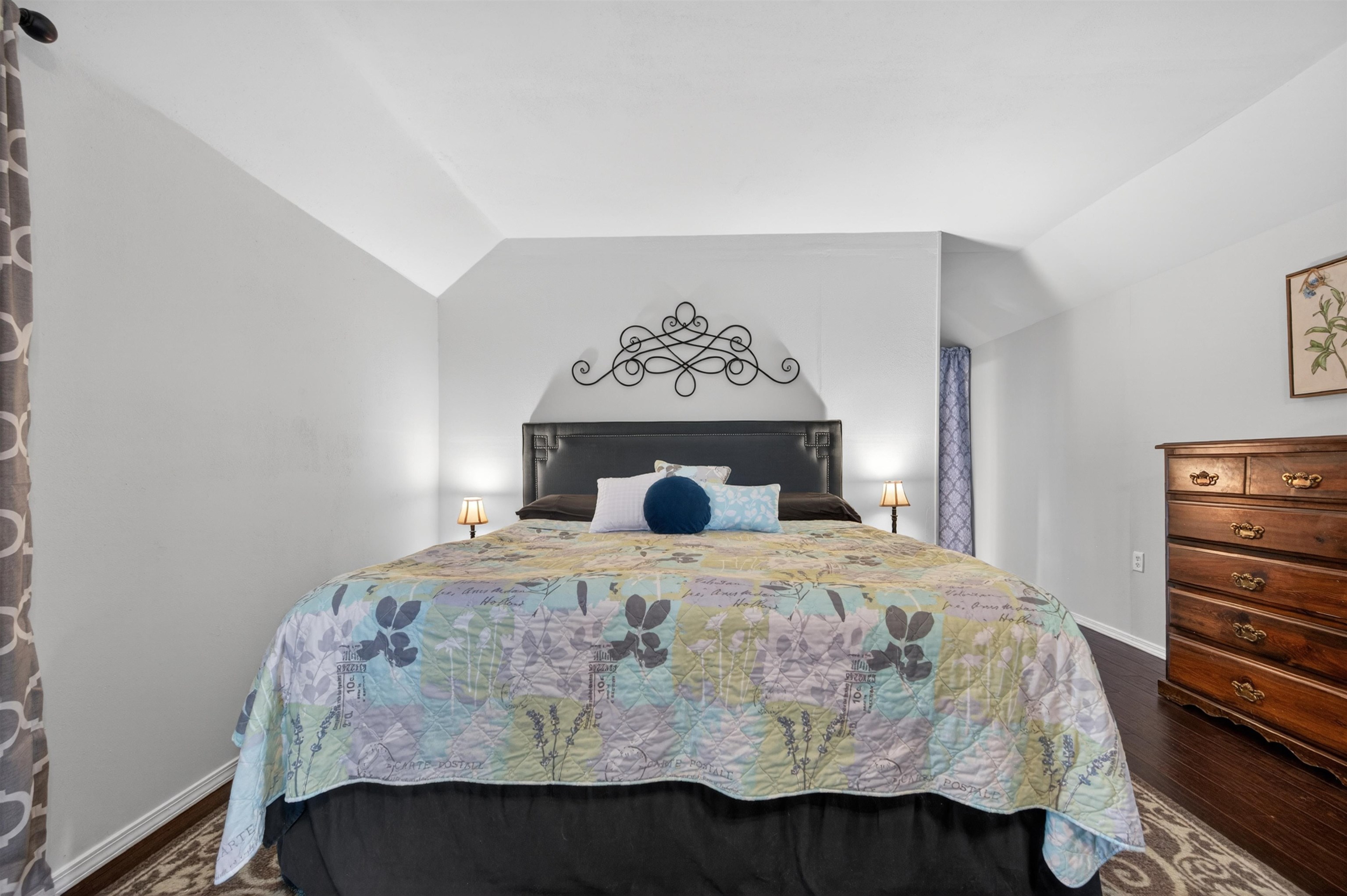 5214 Woodbury Street NW Roanoke VA 24012