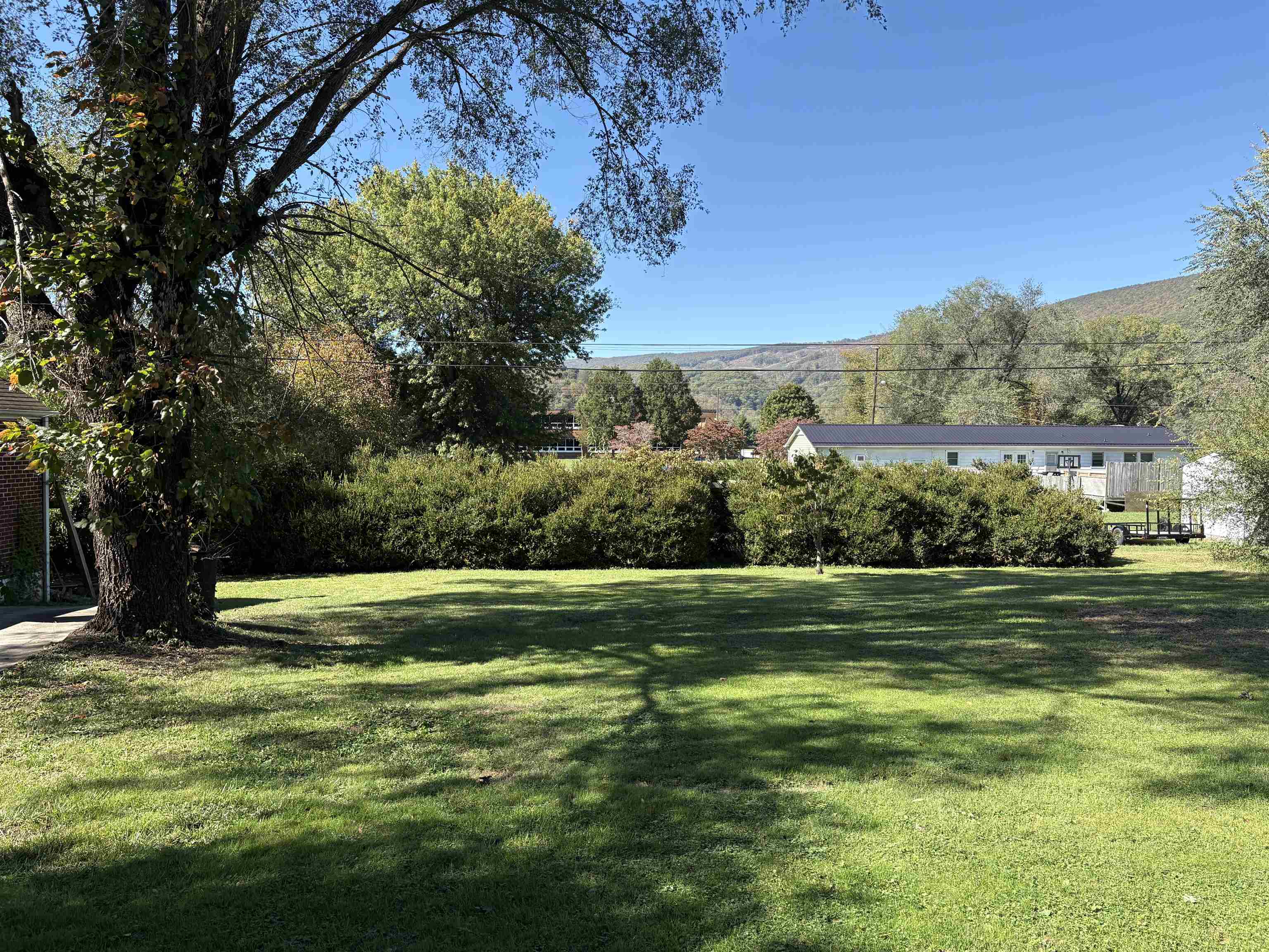 127 Roberta Street Narrows VA 24124